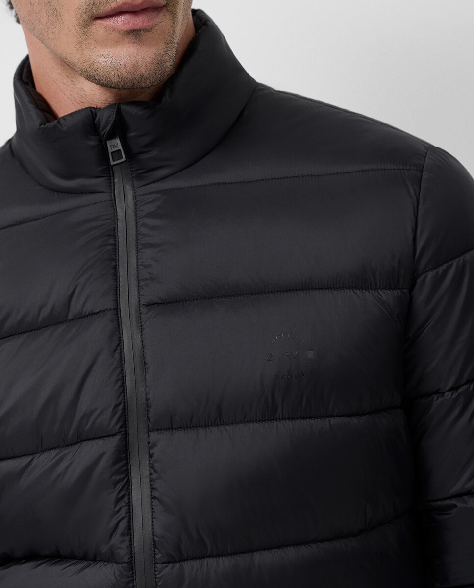 Blusão Técnico Acolchoado Preto-3