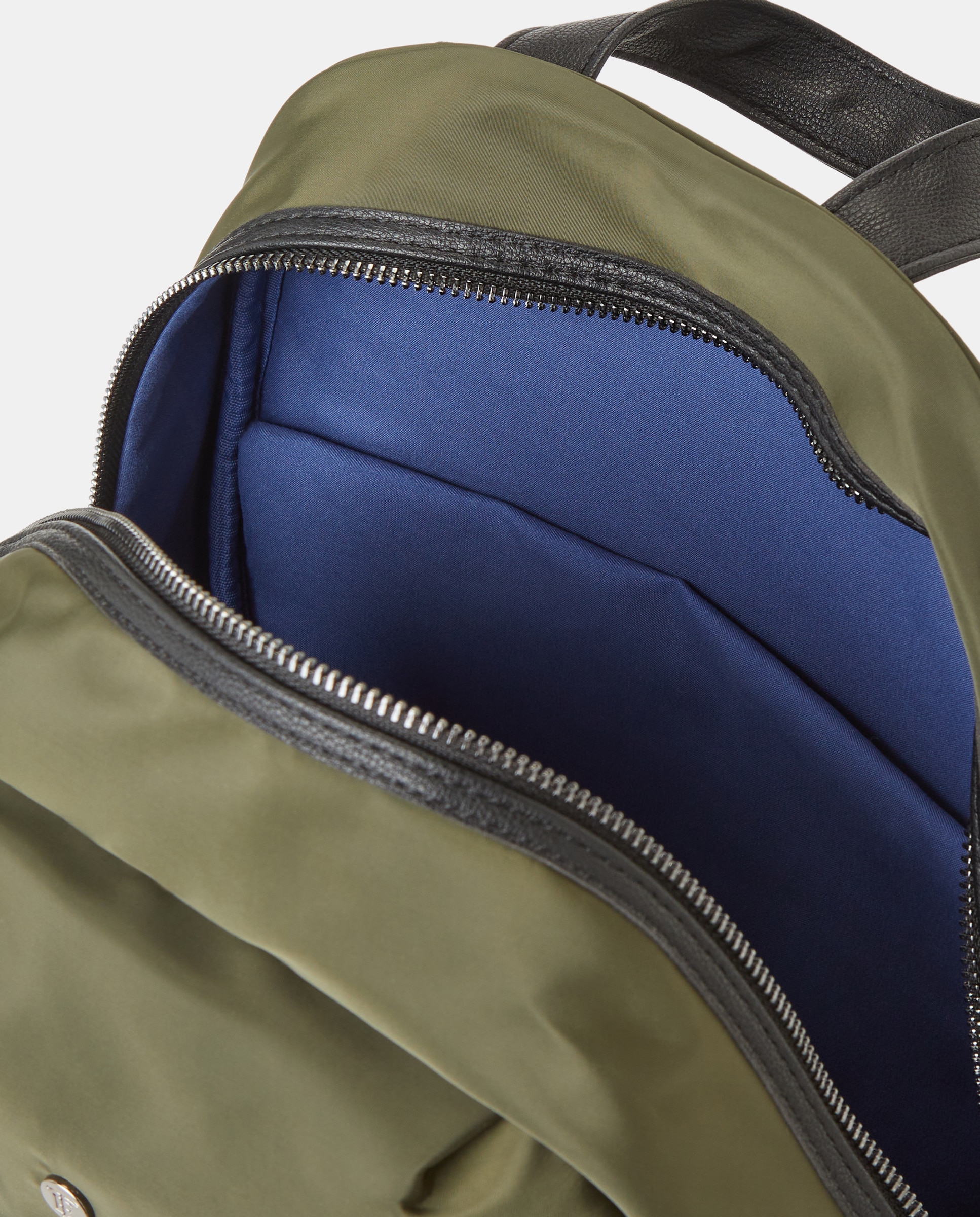 Mochila em Nylon Caqui-3