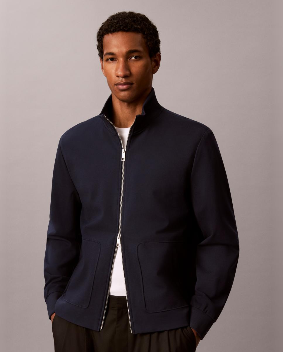 Imagem 0 de CHAQUETA