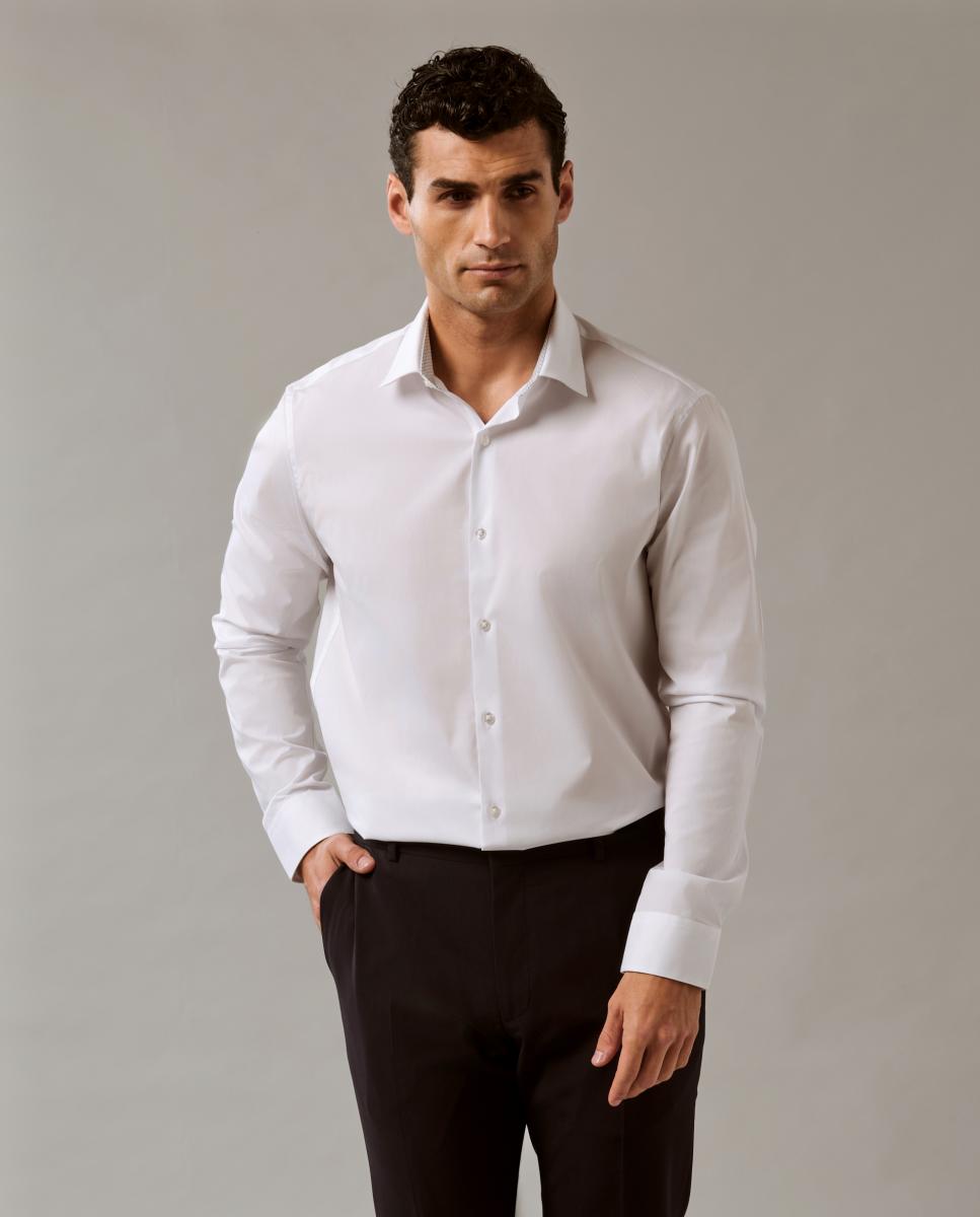 Imagem 0 de Camisa Clássica de Popelina Slim Lisa