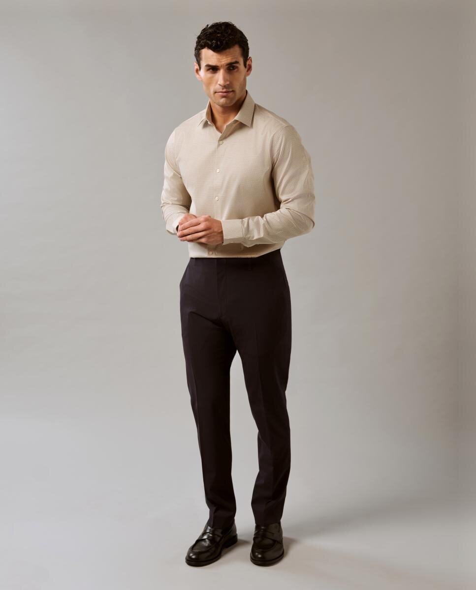 Camisa com Gola Elástica Justa Taupe-10