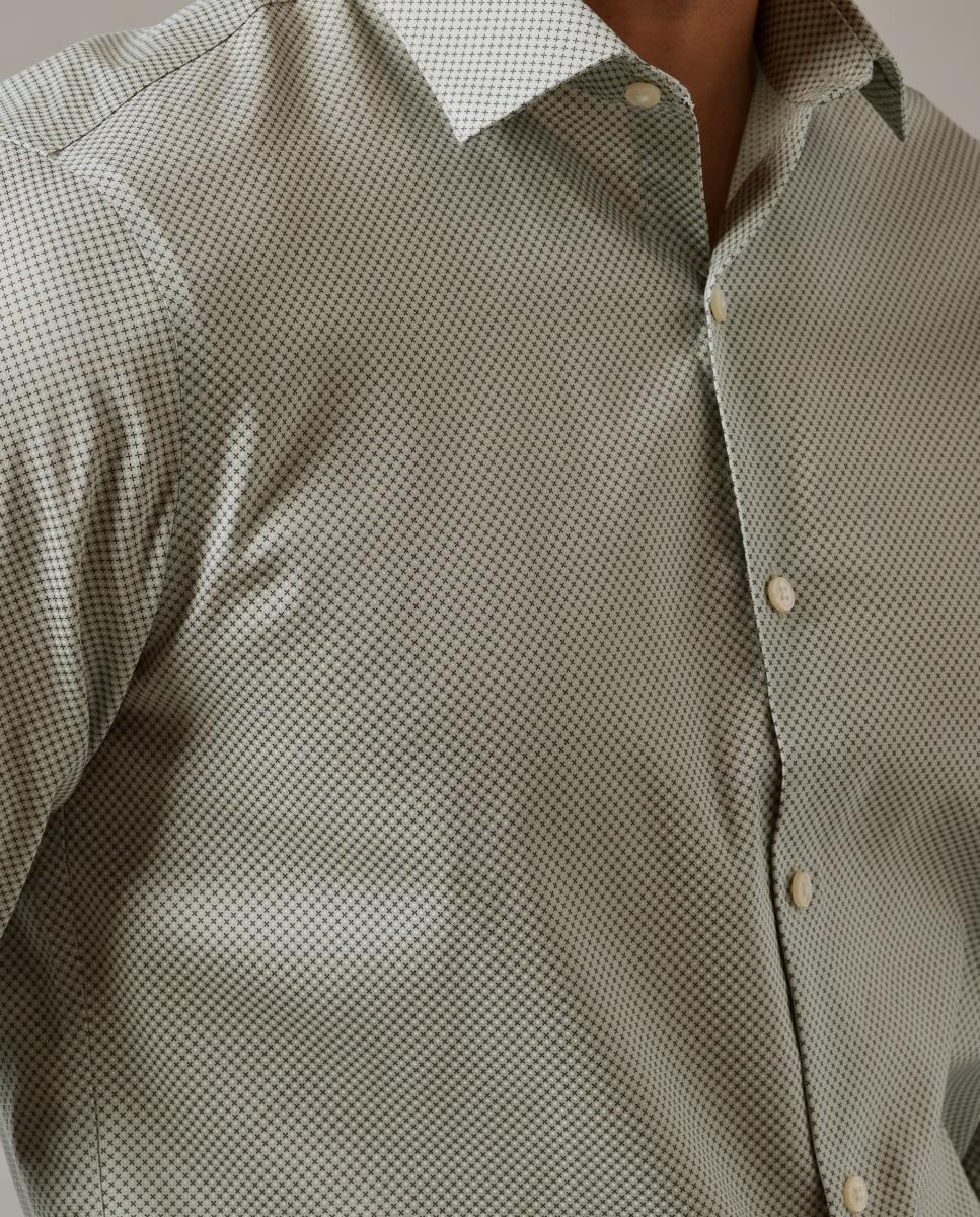 Camisa com Gola Elástica Justa Verde-claro-3
