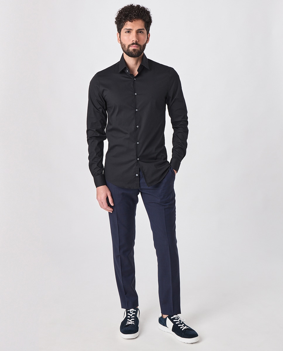 Camisa slim lisa de popelina elástica Preto-6