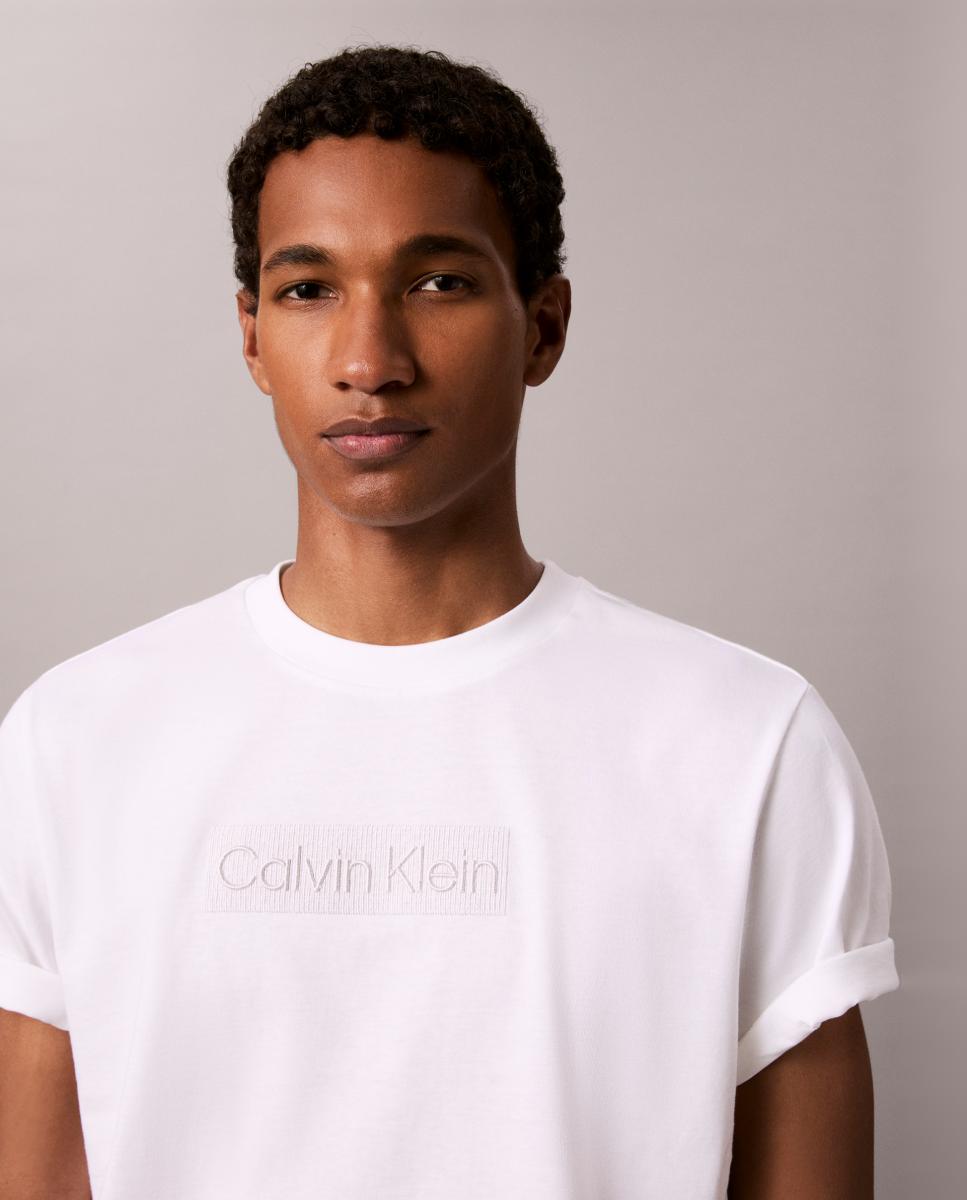 T-shirt Curta Bordada Branco-3