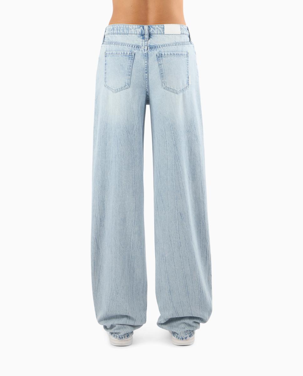 Jeans "Relaxed" J52 de Cintura Baixa e Lavagem Clara Azul-índigo-2