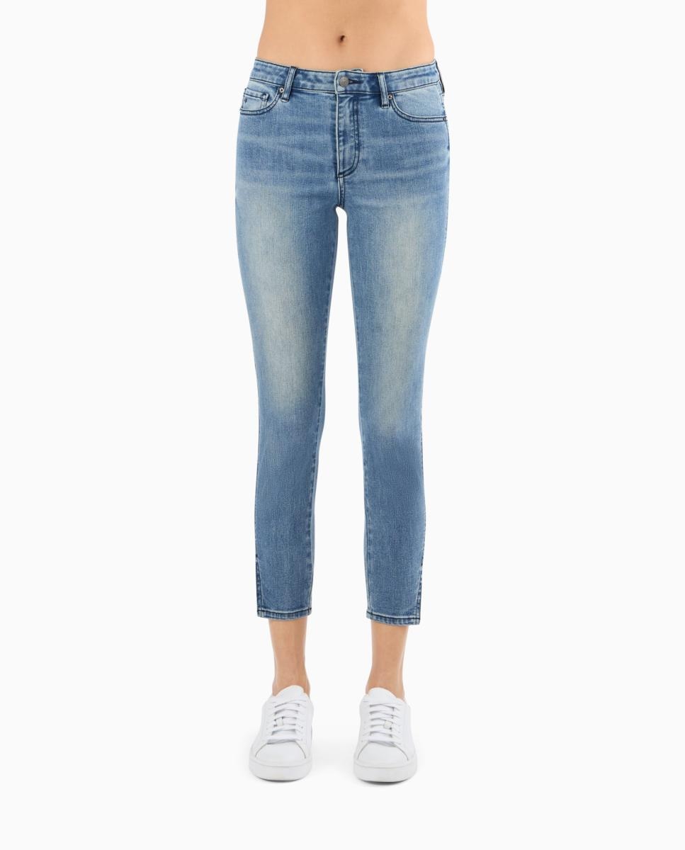 Imagem 0 de Jeans Super Skinny J22 Cropped de Ganga com Lavagem Média