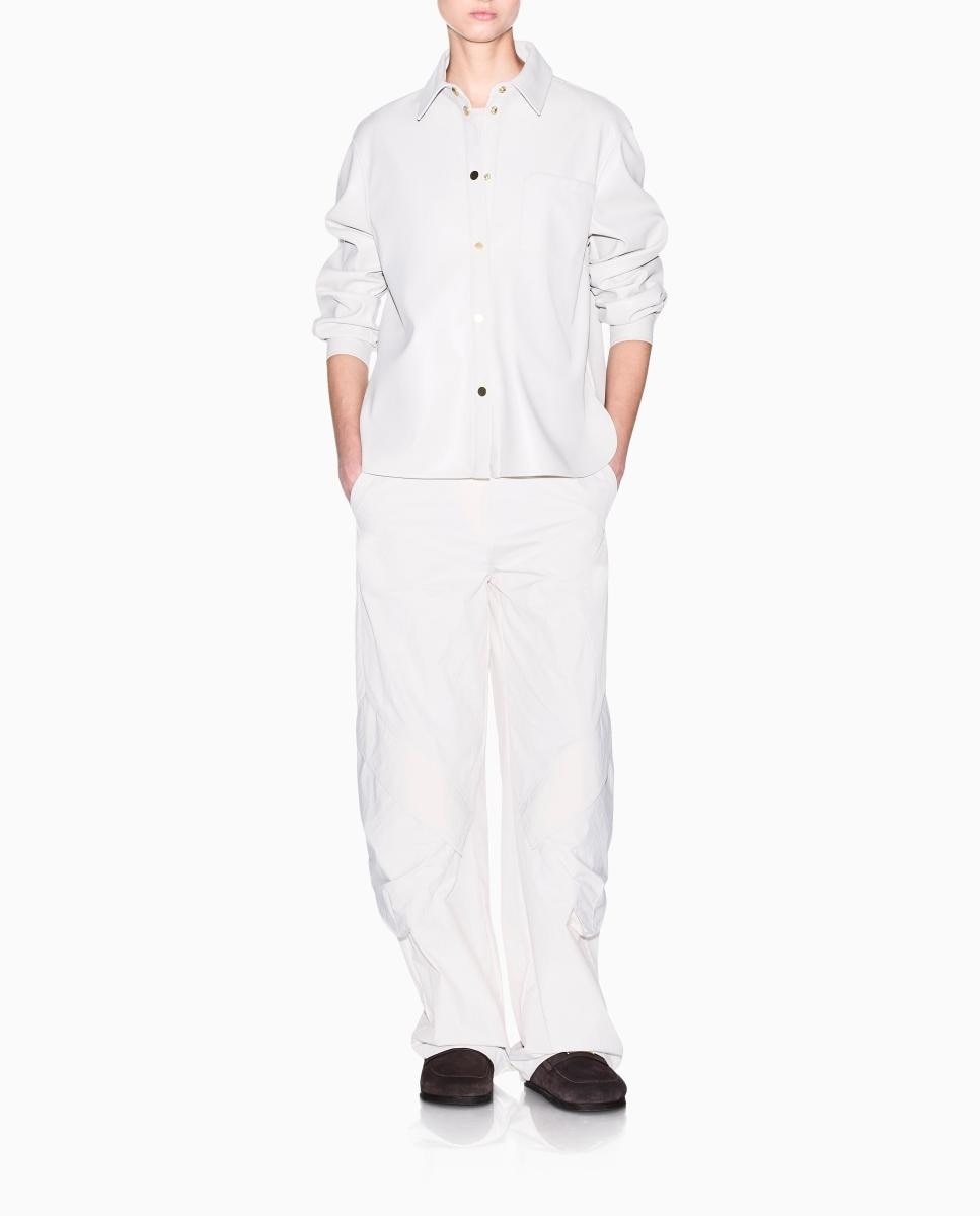 Camisa em Ecopele Regular Cinzento-claro-6