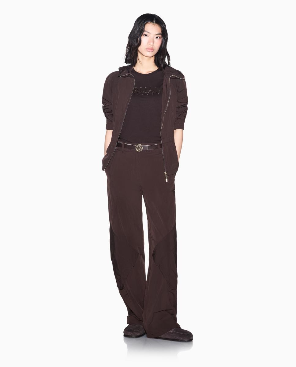 Imagen 5 de Camiseta de mujer de manga corta Slim fin - Armani Exchange - Marrón oscuro Marrón oscuro