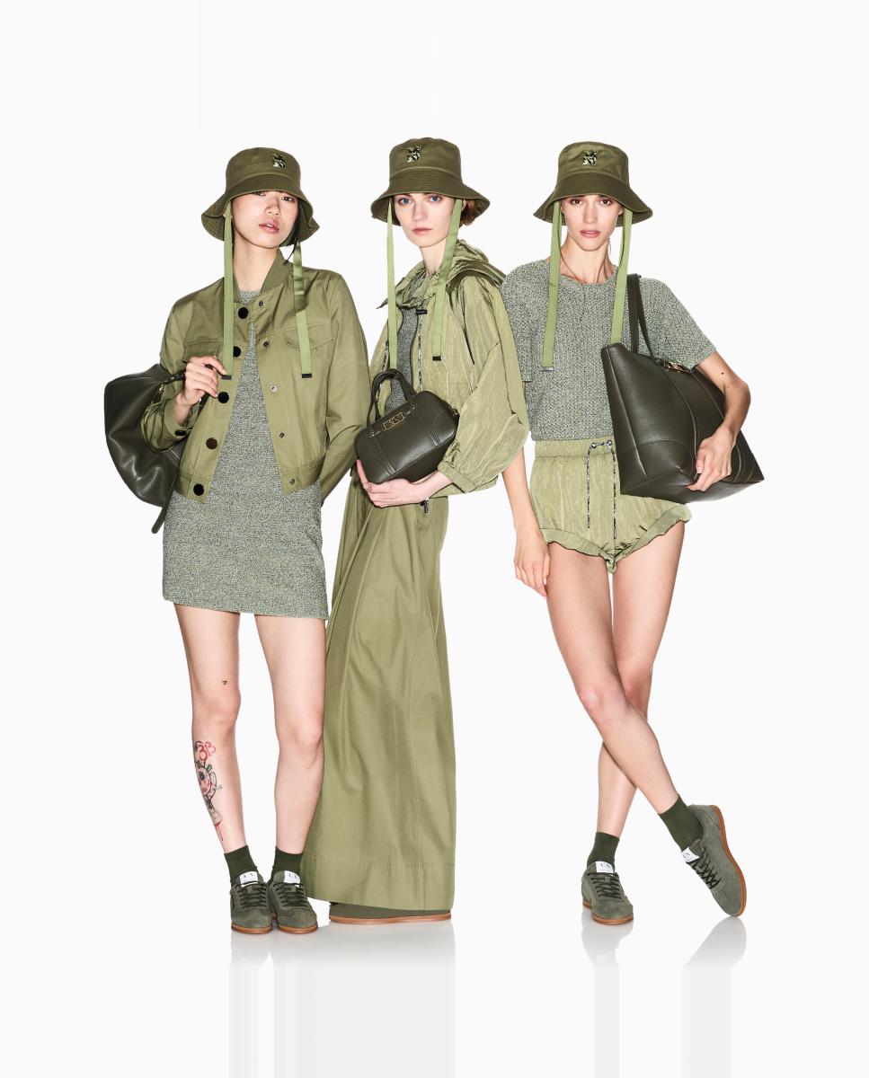 Corta-Vento Curto com Capuz Cápsula IBIZAX Verde-militar-3