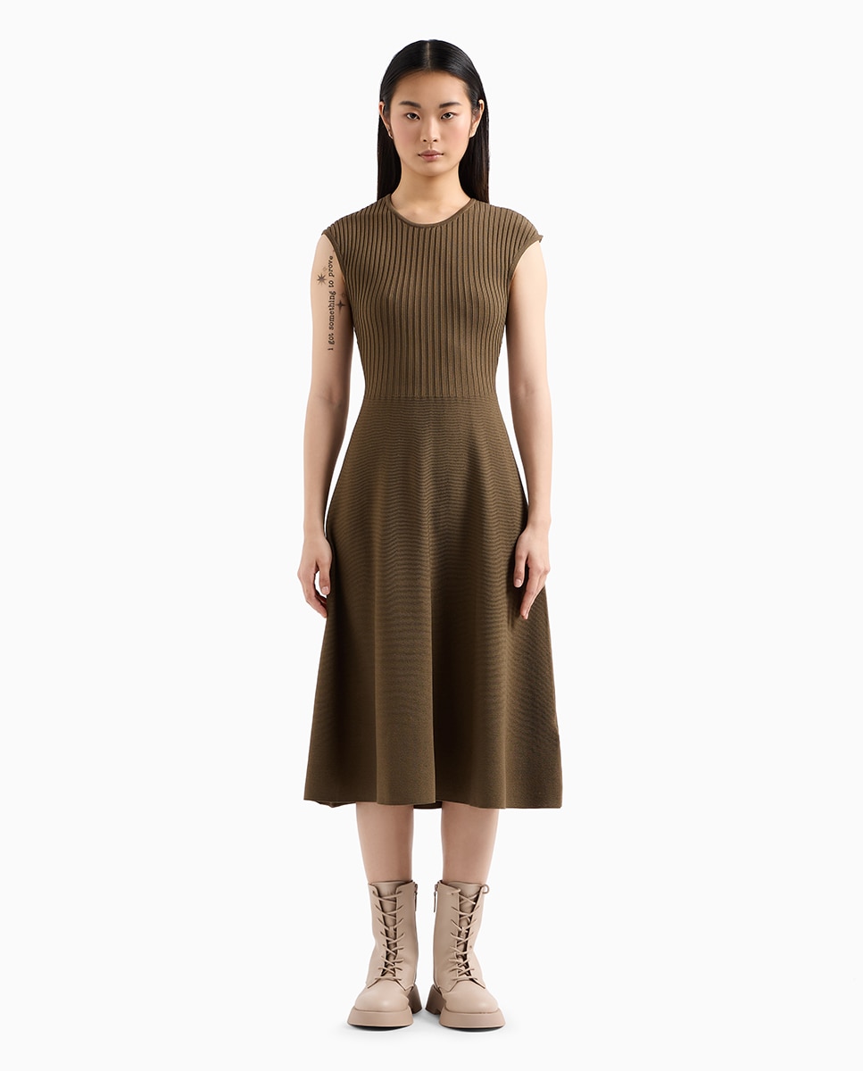 Vestido de Malha Midi Justo em Forma de Sino Caqui-1