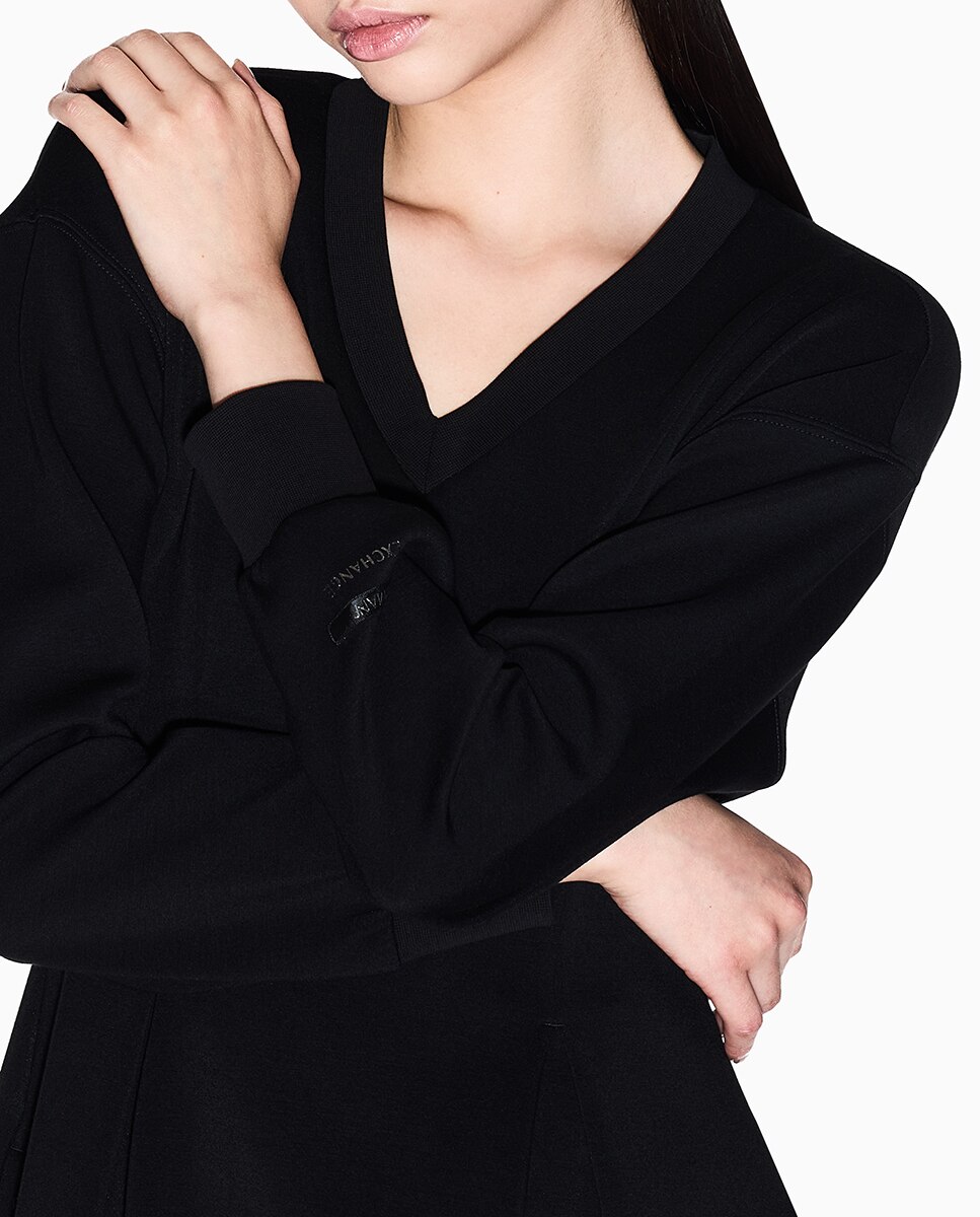 Vestido Curto com Manga Comprida Preto-3