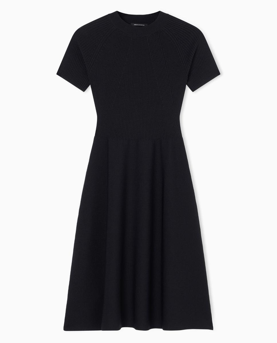 Vestido Curto de Malha de Viscose com Manga Curta Preto-4
