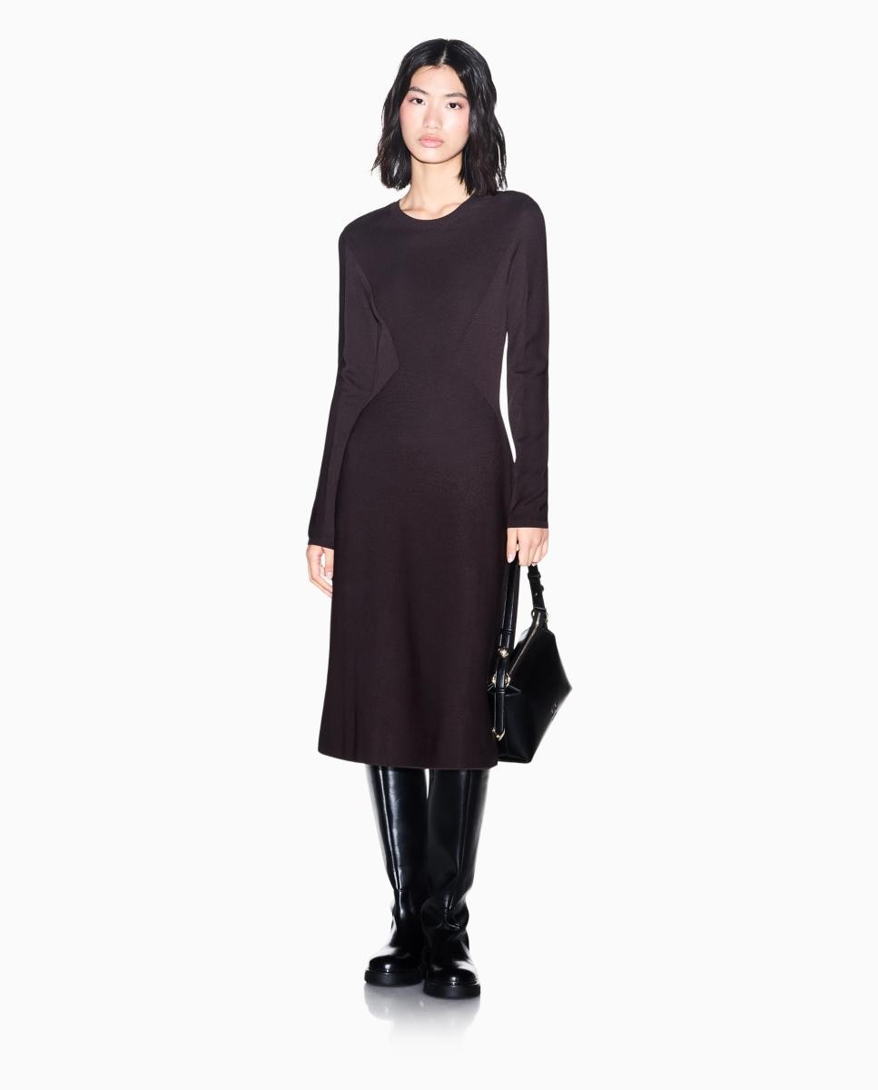 Imagem 0 de Vestido de Malha Midi com Manga Comprida