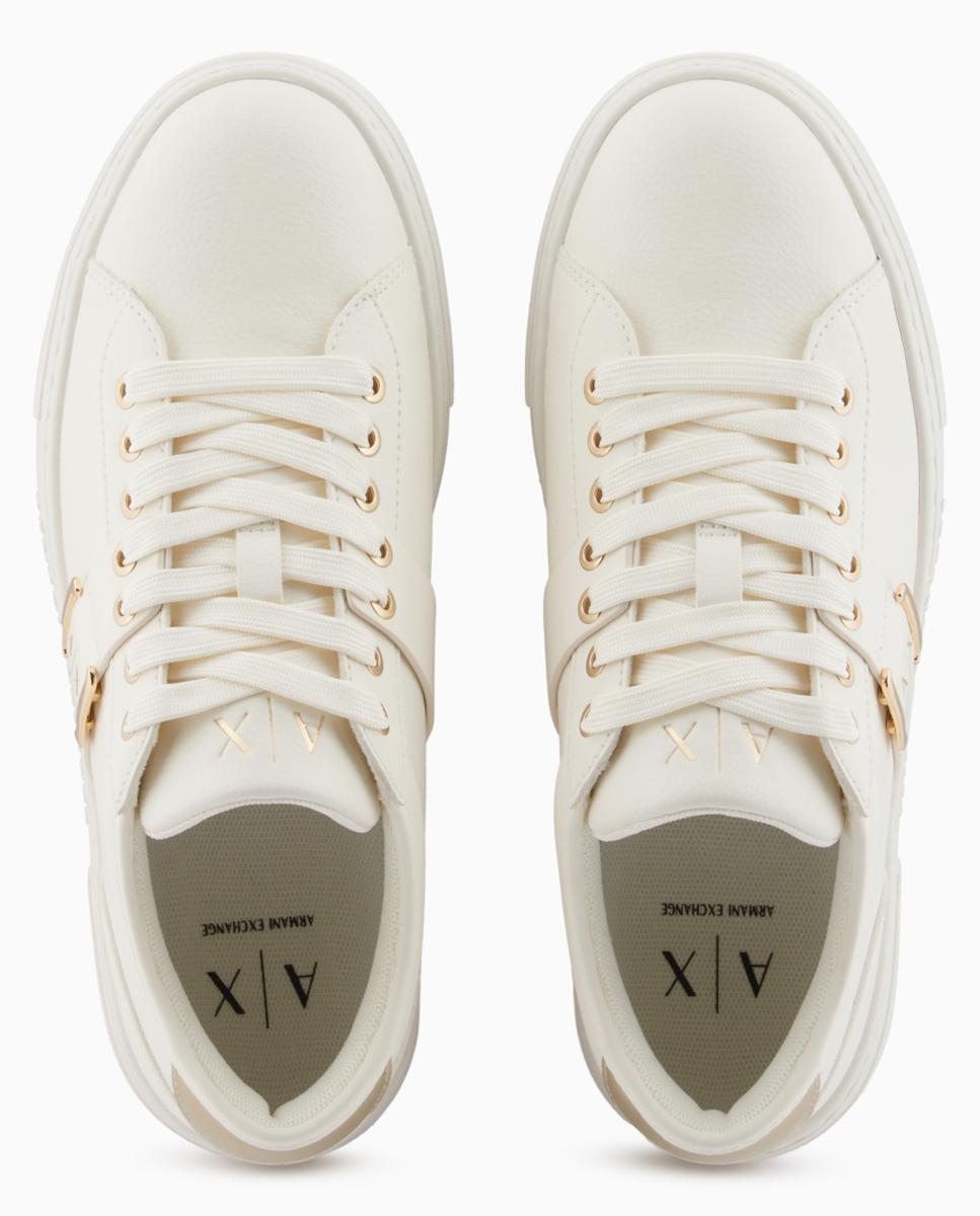 Sapatilhas com Fivela Dourada Branco-3