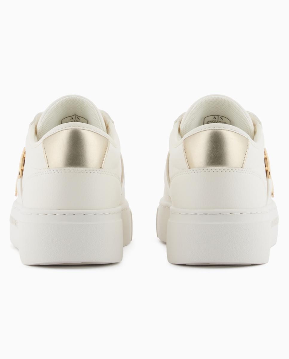 Sapatilhas com Fivela Dourada Branco-4