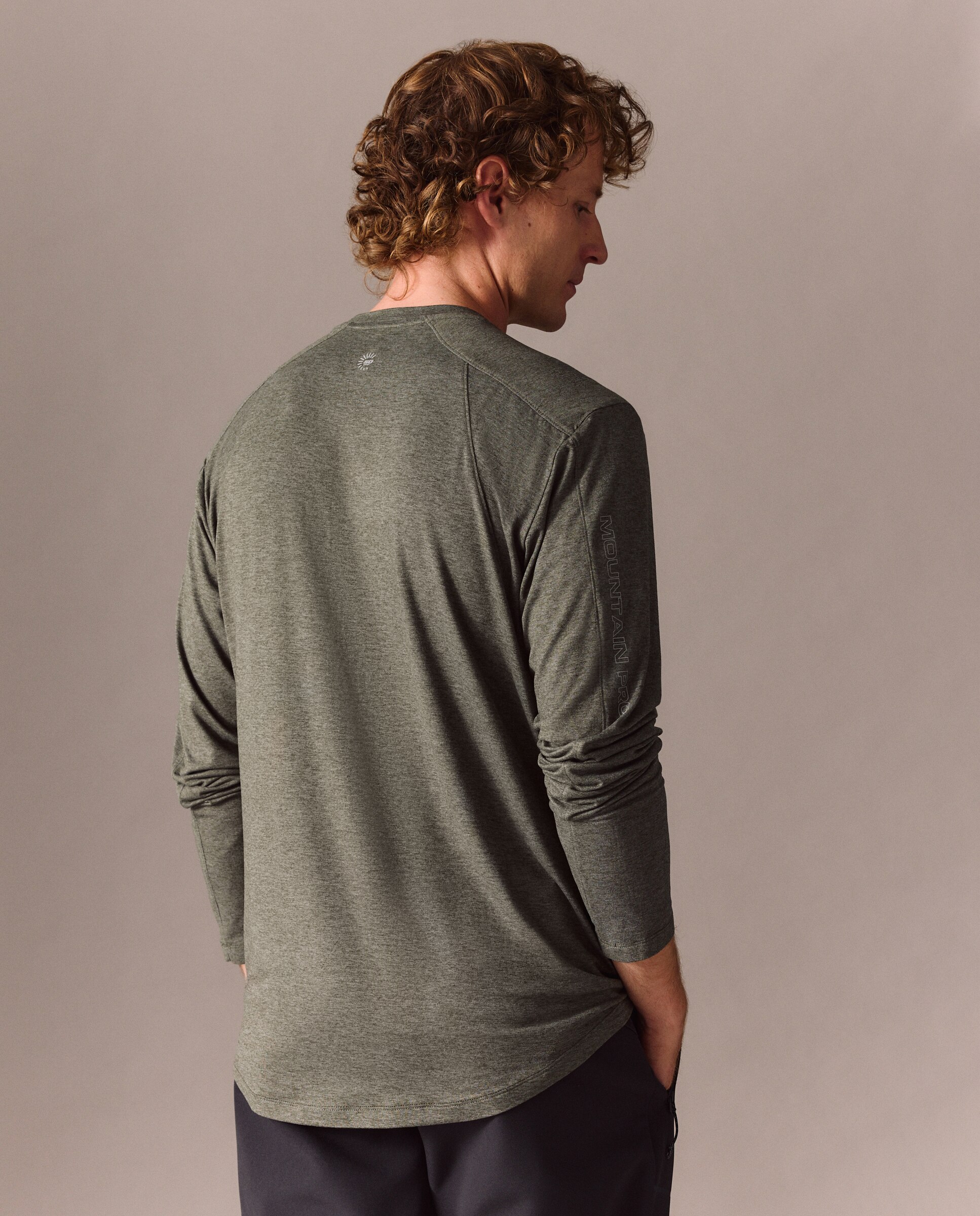 T-shirt de Montanha de Homem 530 Verde Escuro-3