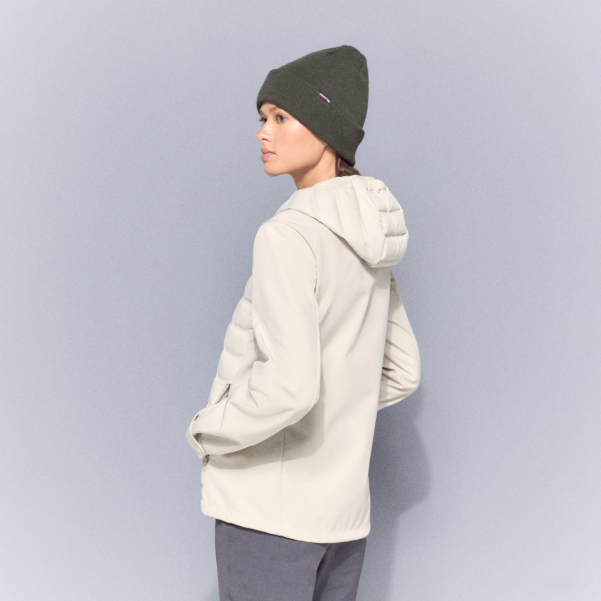 Casaco Híbrido de Montanha de Mulher Bege-3