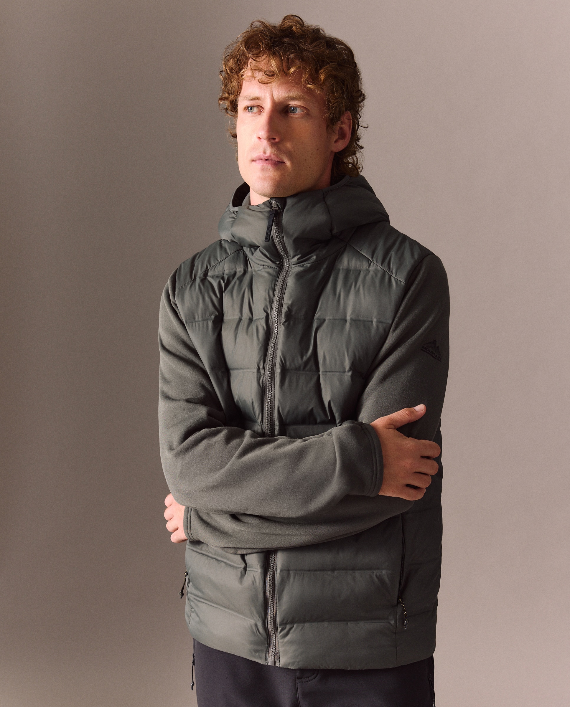 Imagen 1 de Chaqueta híbrida con relleno de fibra hueca de montaña de Mountain Pro de hombre - Verde Verde
