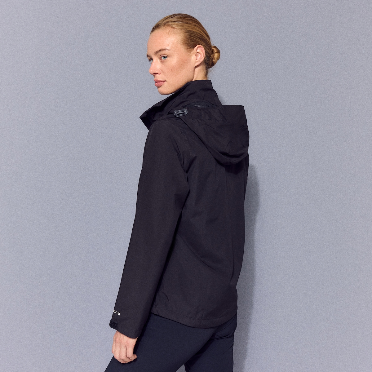 Impermeável 3K/3K de Montanha de Mulher Preto-3