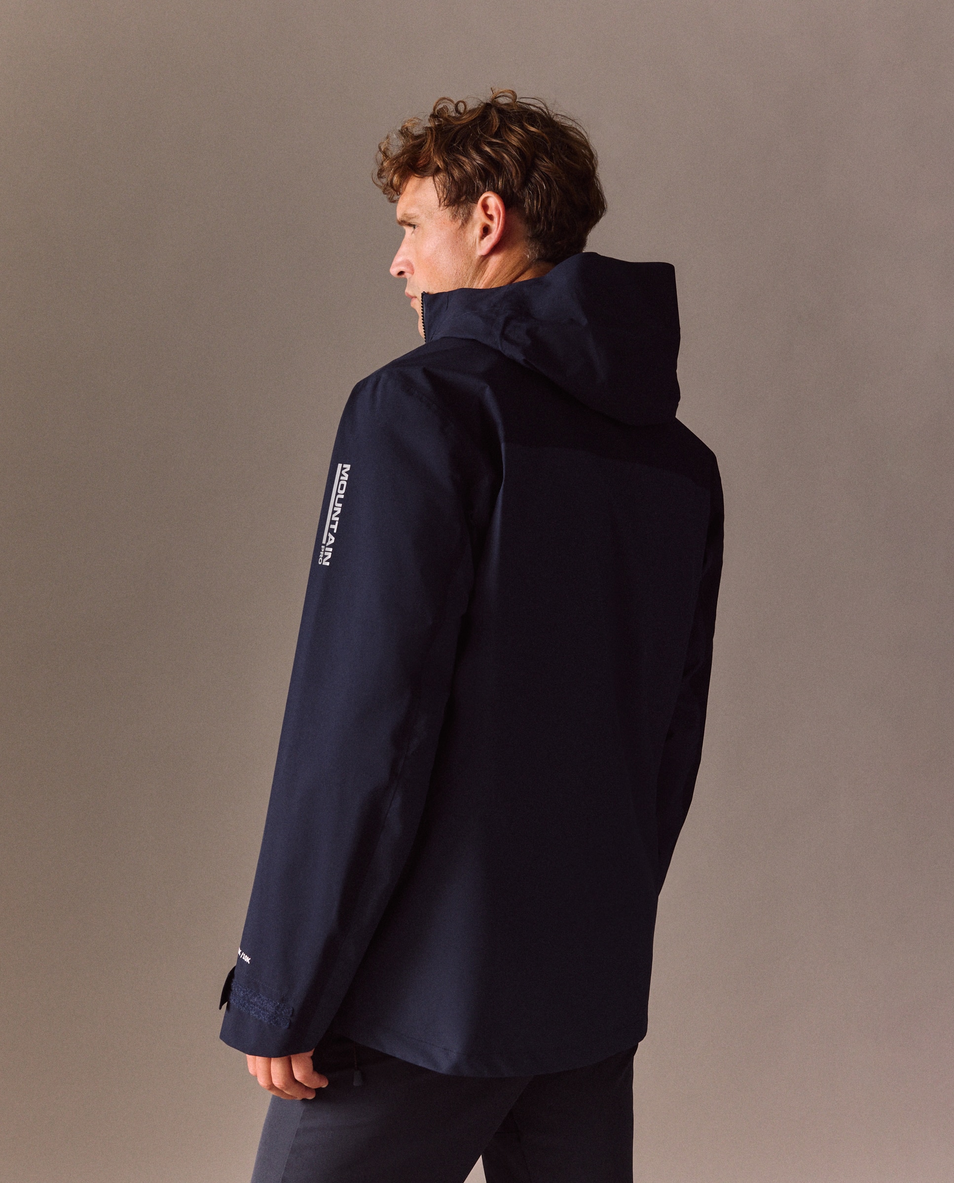 Impermeable de 2,5 capas 10k/10k de montaña de Mountain Pro de hombre - Azul marino Azul marino-4