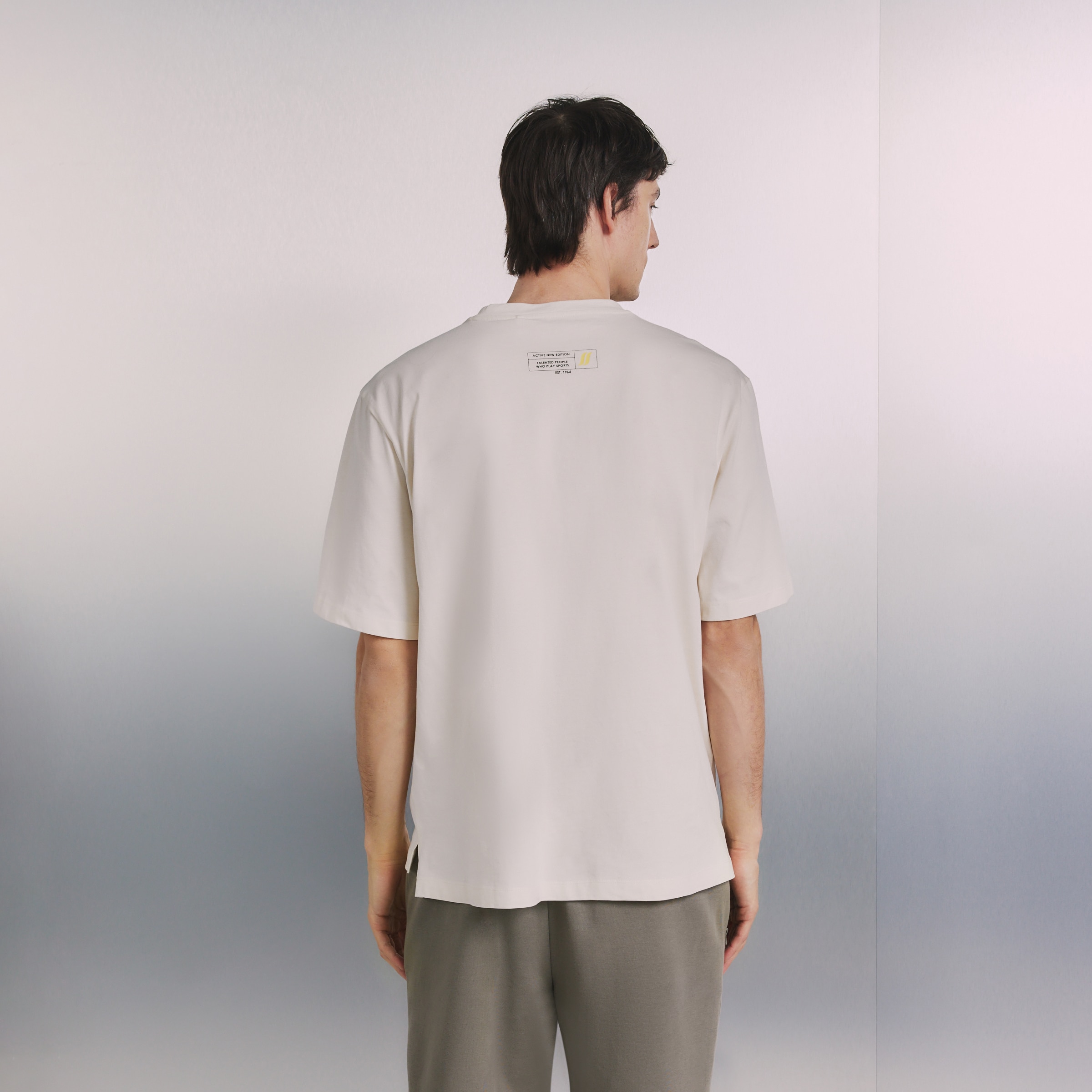 T-shirt de Manga Curta Sportcasual de Homem Baunilha-3