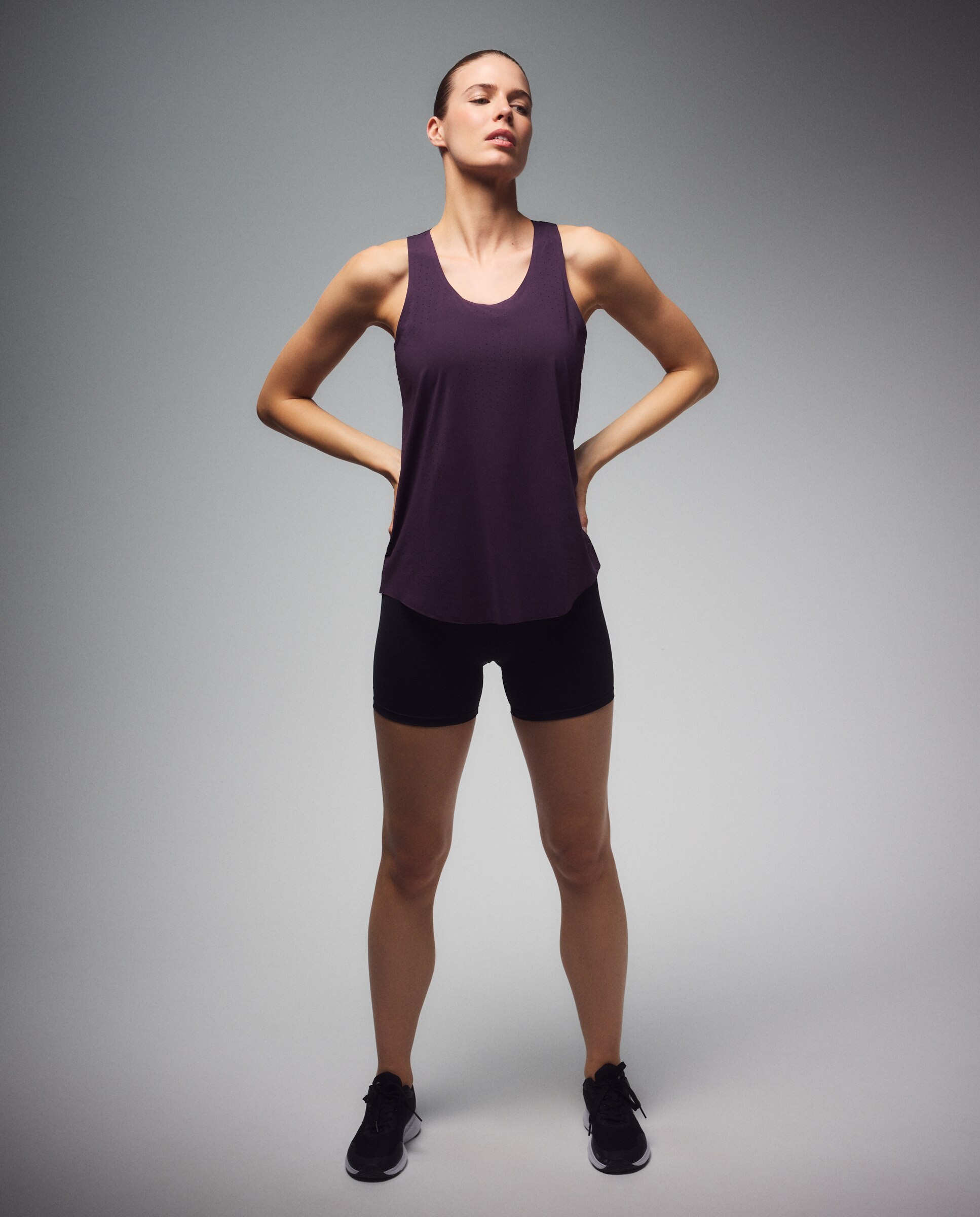Camiseta sin mangas microperforada de training de mujer Boomerang - 291 Berenjena 291 Berenjena-2