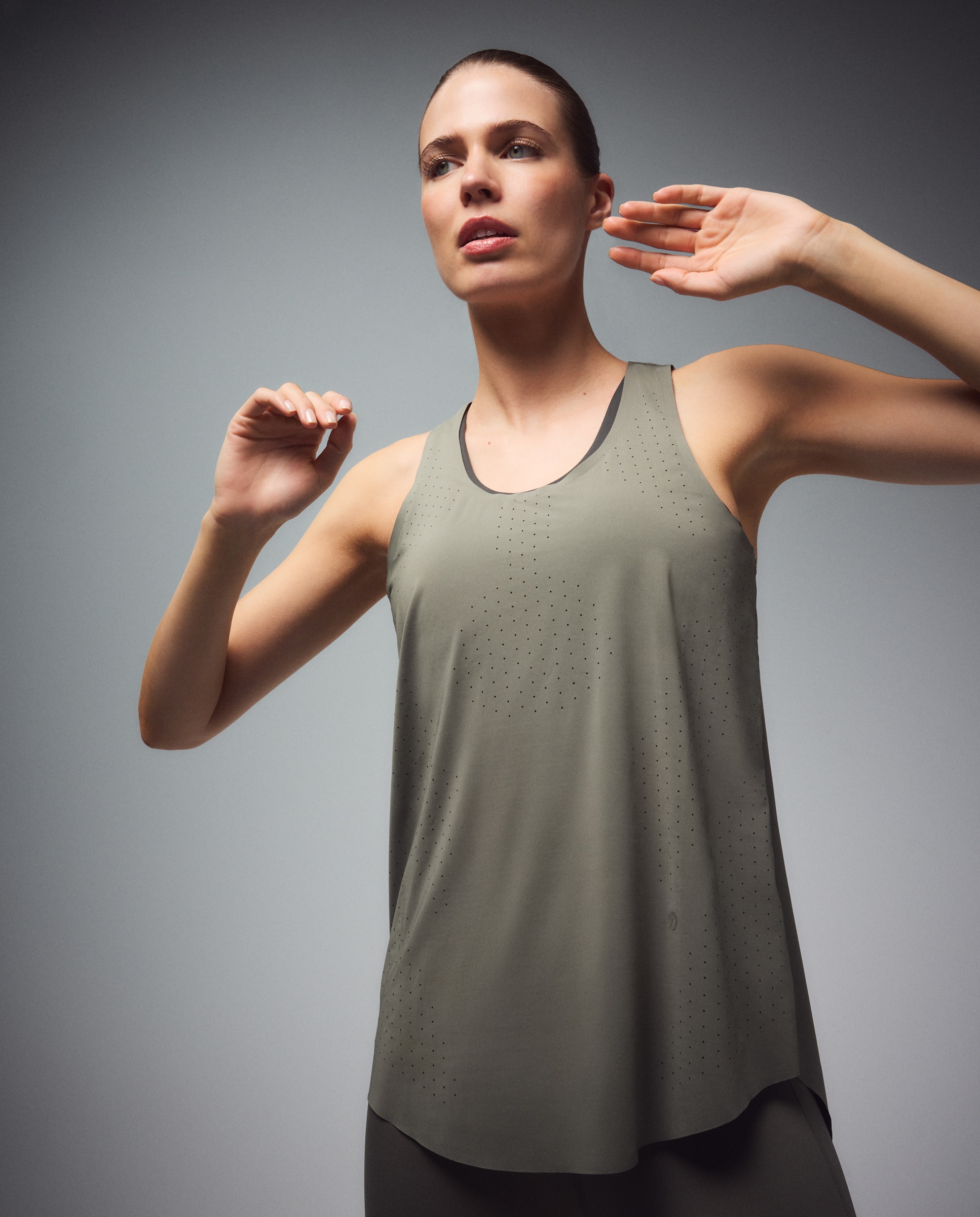 Imagem 0 de T-shirt sem Mangas Microperfurada de Training de Mulher