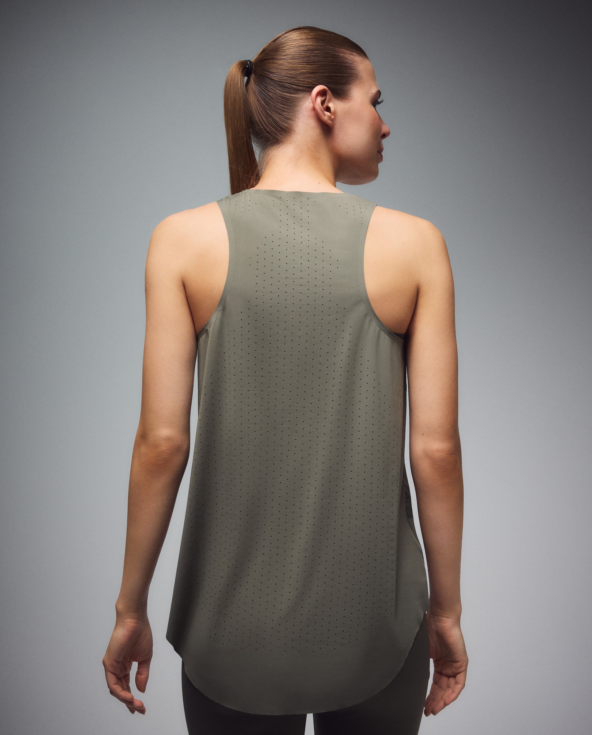 T-shirt sem Mangas Microperfurada de Training de Mulher Verde-3