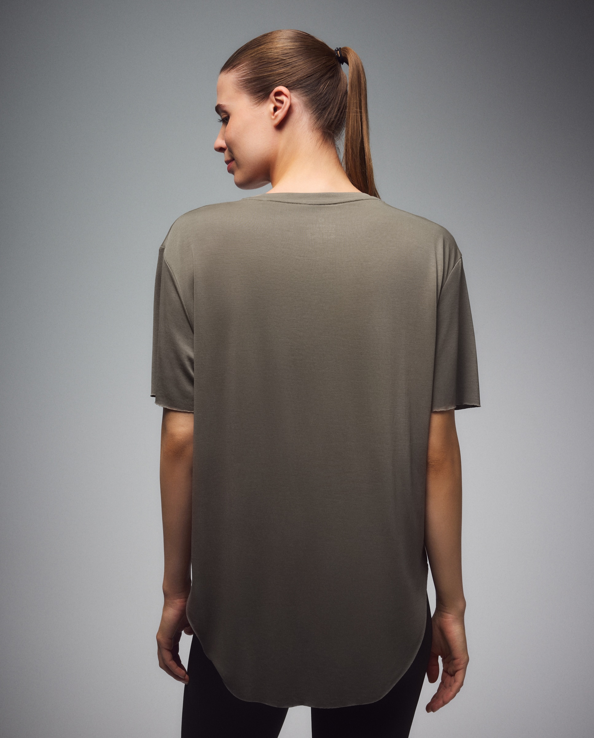 T-shirt de Training de Mulher em Modal com Manga Curta Verde-3