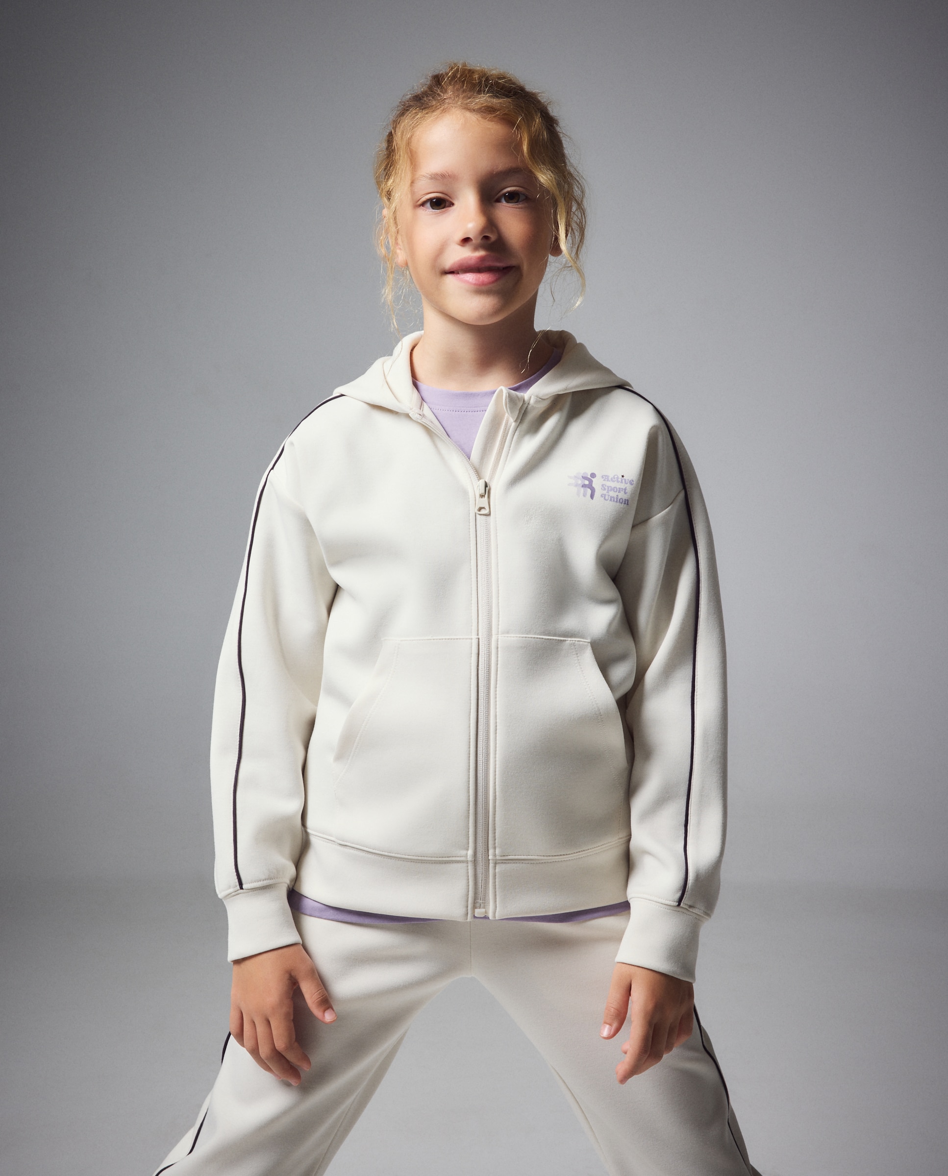 Fato de Treino de Viscose com Capuz Sportcasual de Menina 850 Pedra-1
