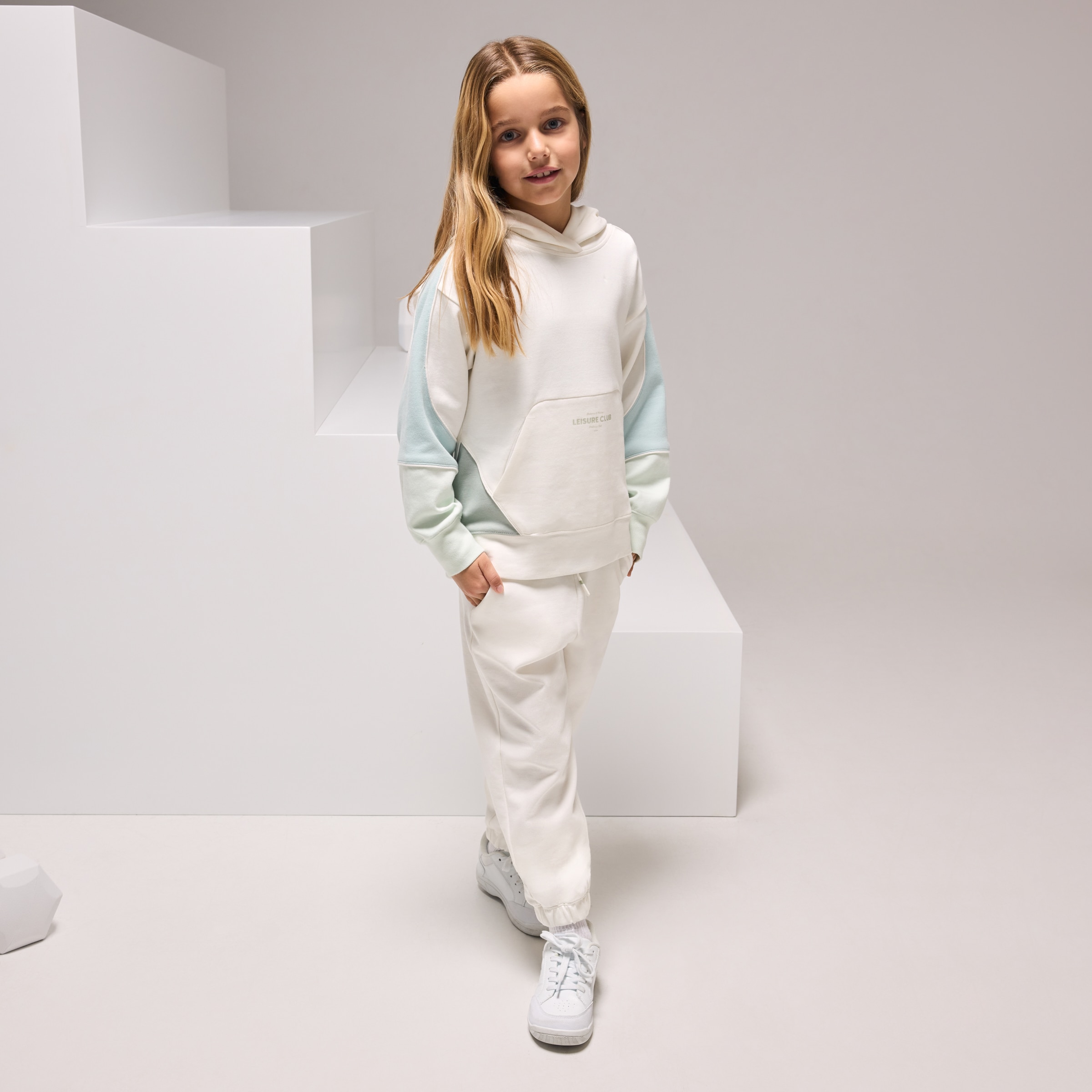 Calças Sportcasual de Menina Branco-1