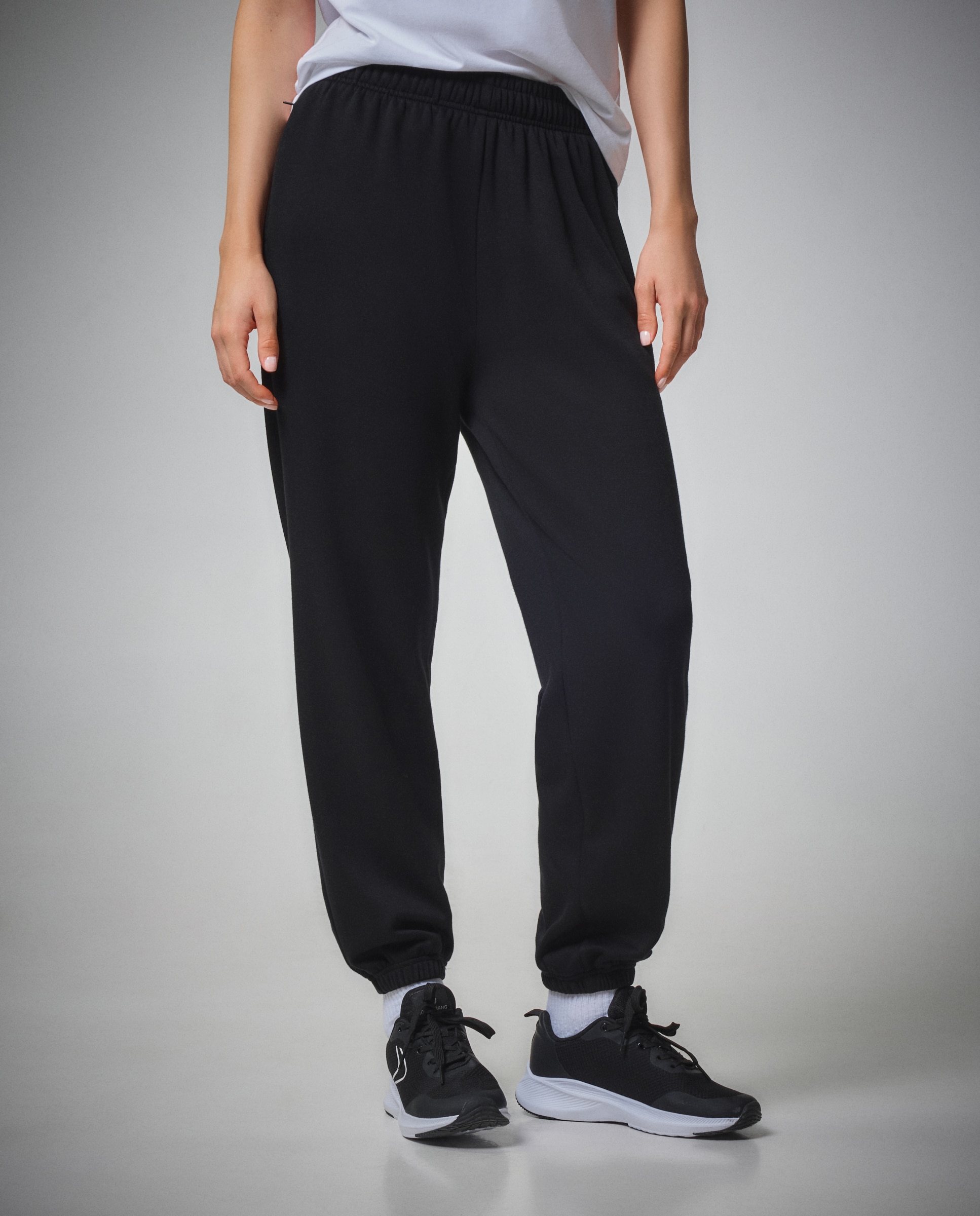 Pantalón con puño Modal cálido Sportcasual de mujer Boomerang - Negro Negro-2
