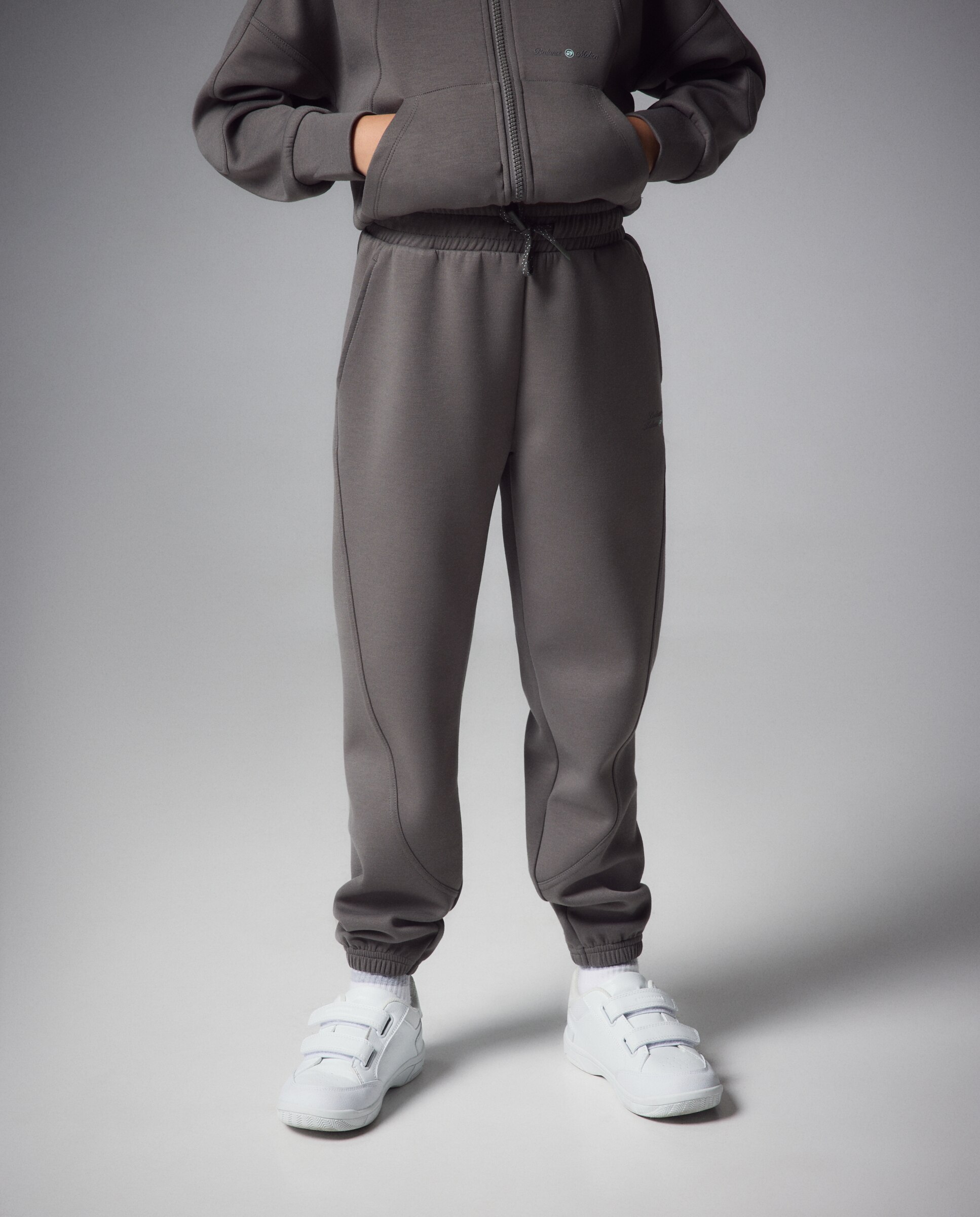 Calças de Viscose Sportcasual de Menina 560 Azeitona-2