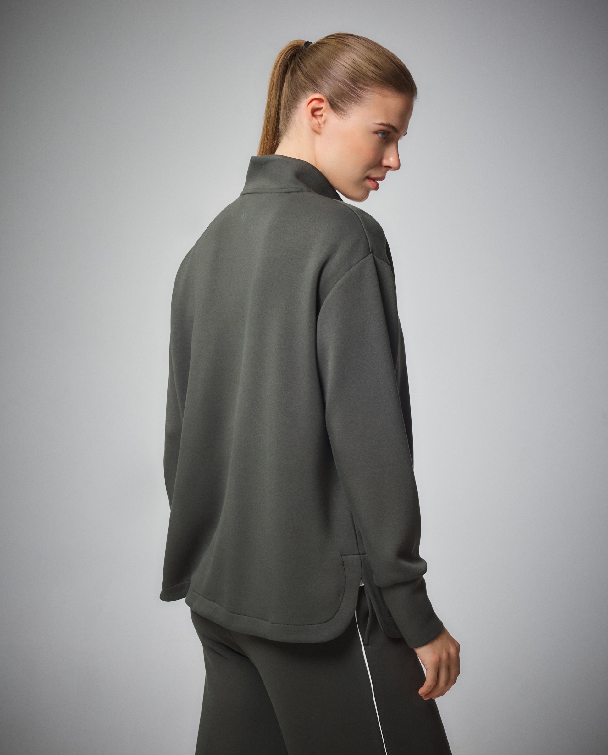 Sweatshirt Aberta de Viscose com Capuz Sportcasual de Mulher 580 Musgo-3