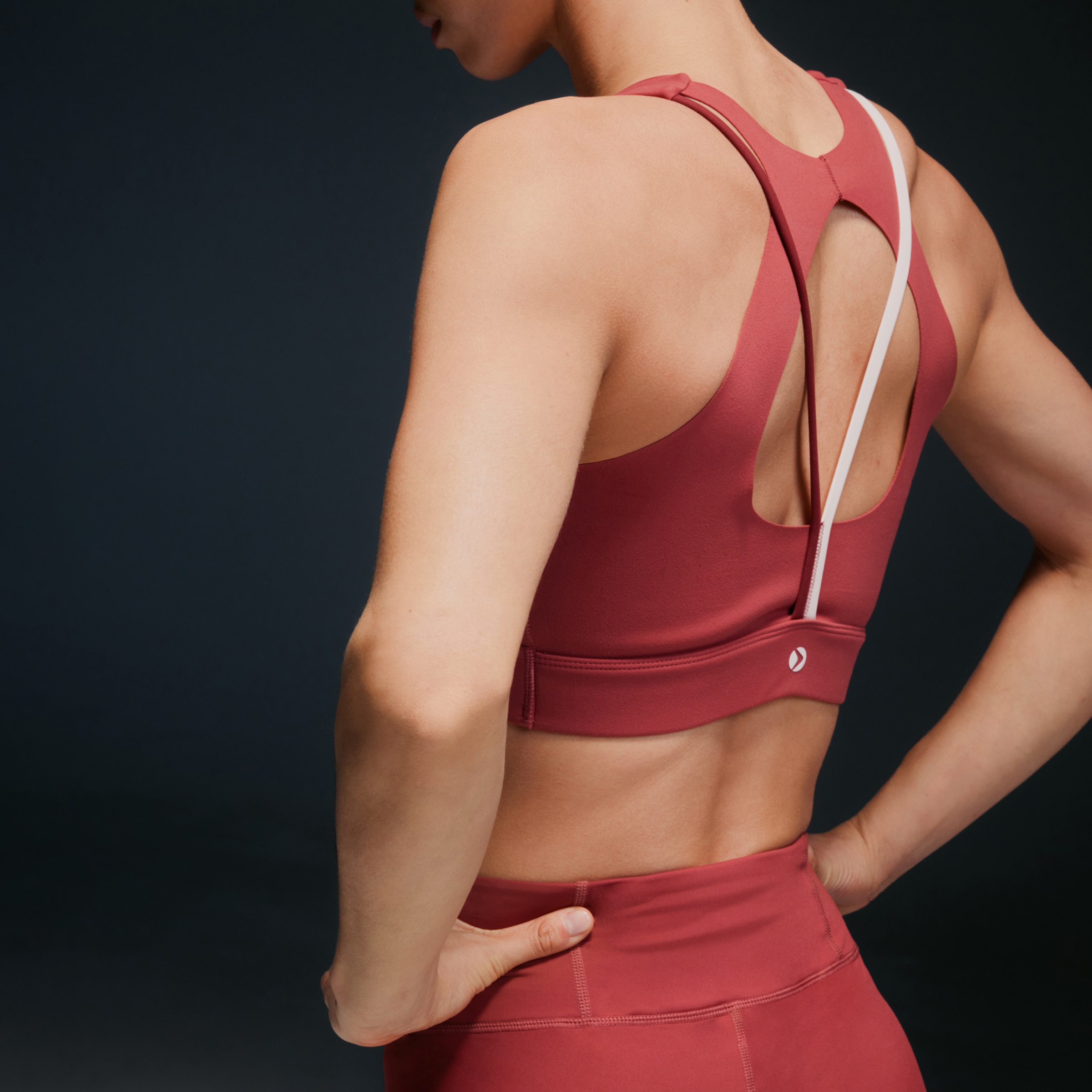 Top de Training de Mulher com Mesh Terracota-4