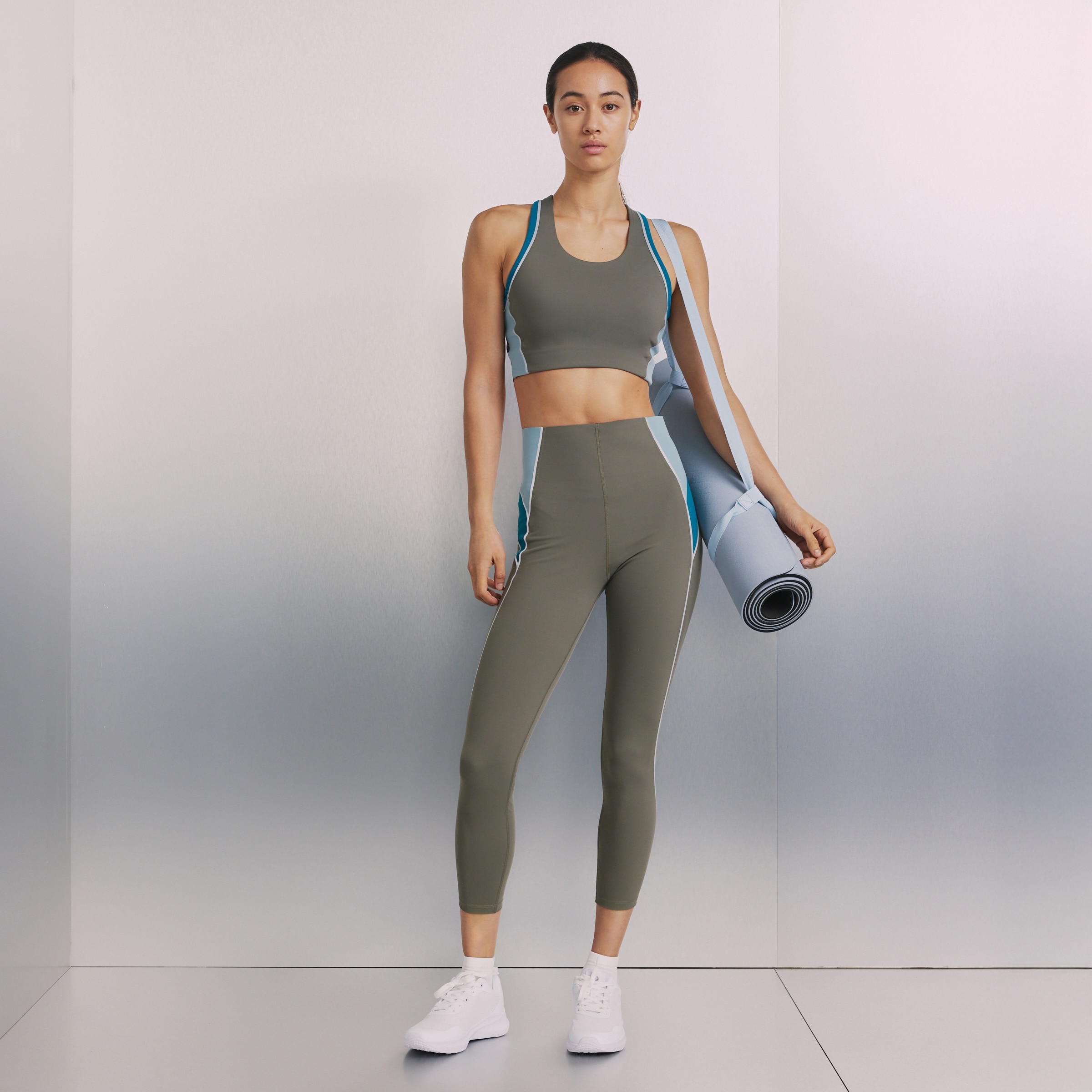 Top de Compressão de Training de Mulher Musgo-2