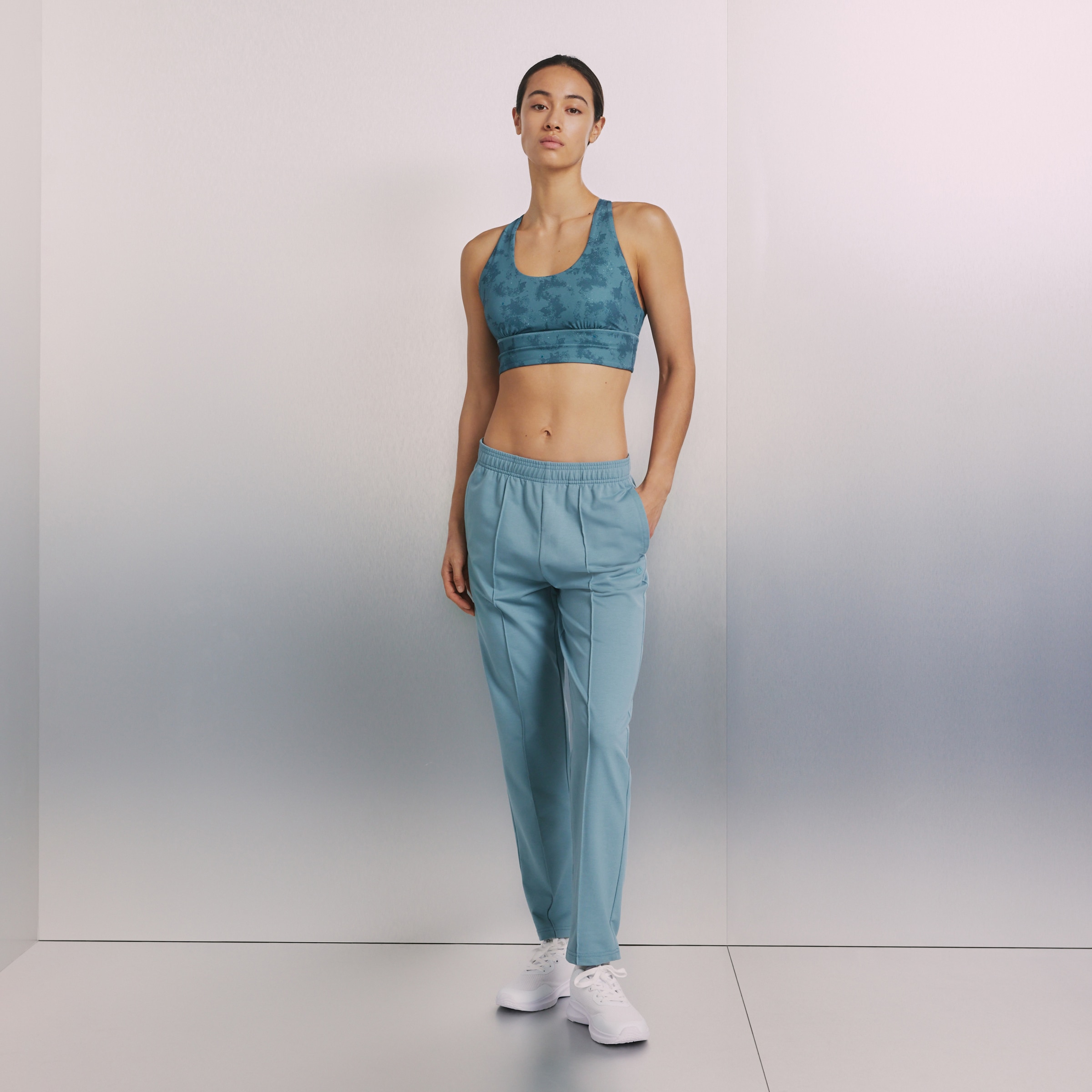 Top de tirante cruzado de yoga de mujer Boomerang - Azul pálido Azul pálido-2