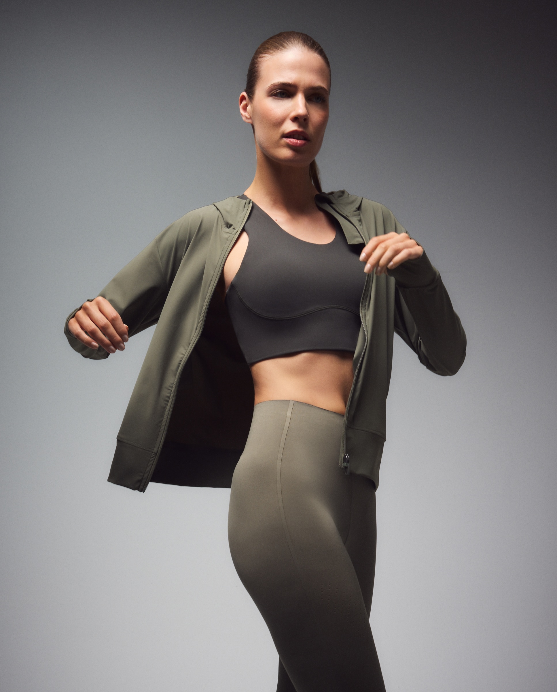 Top training de mujer Boomerang - 580 Musgo 580 Musgo-4