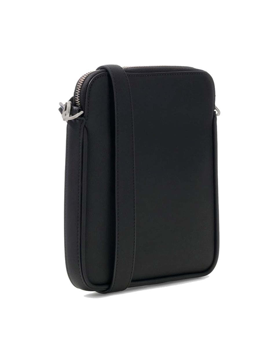 Bandolera de hombre plana de formato rectangular con solapa frontal - Guess - Negro Negro-2