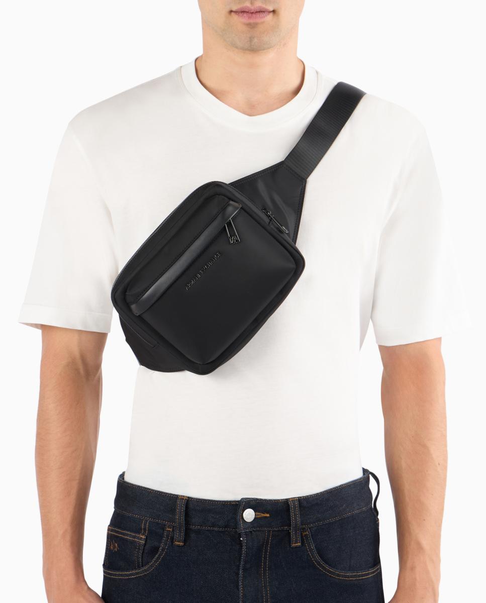 Bolsa de Cintura com Bolso à Frente com Fecho de Correr Personalizado e Correia Ajustável Preto-5