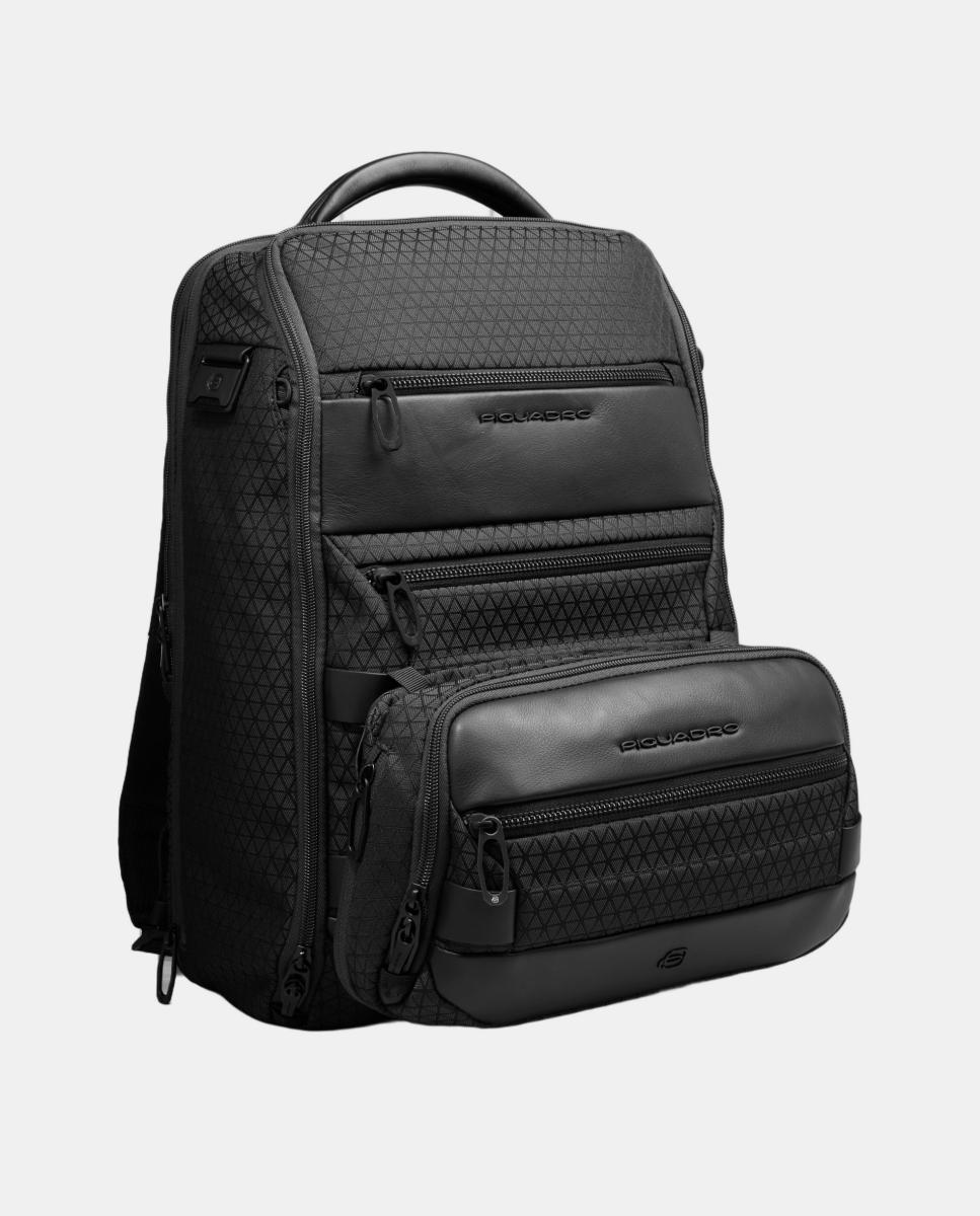 Imagem 0 de Bolsa de Cintura Extensível em Tecido Reciclado e Pele com Sistema Antirroubo e Proteção RFID