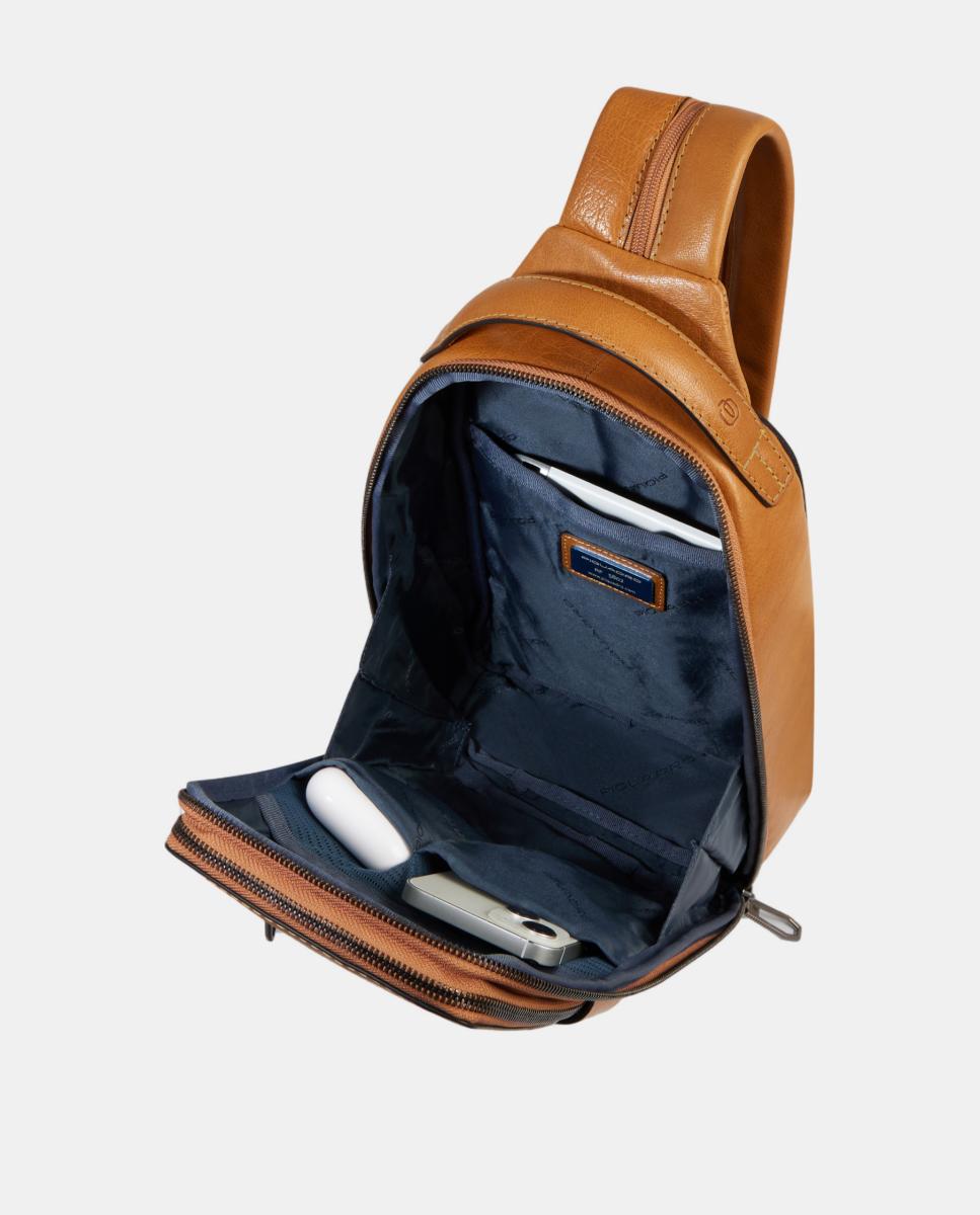 Mala a Tiracolo Conversível em Mochila em Pele para iPad® Mini Unissexo Castanho-4