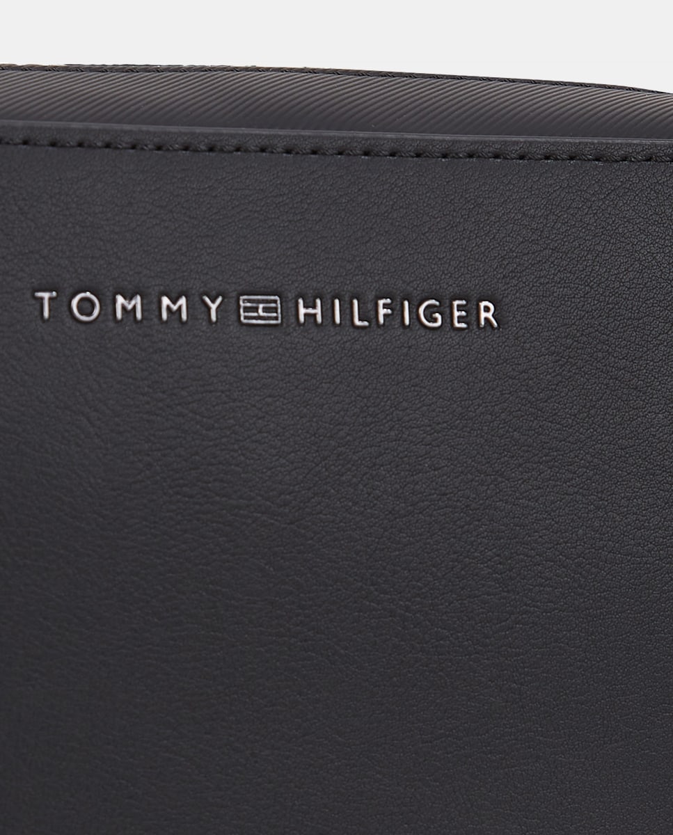 Nécessaire em Ecopele com Desenho de Logótipo à Frente Preto-5