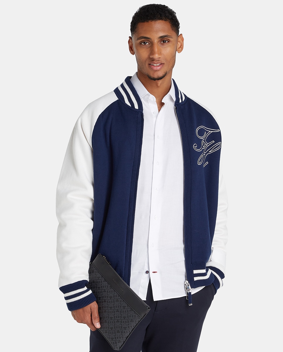 Nécessaire em Ecopele com Desenho de Monograma Preto-2