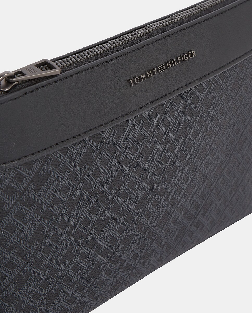 Nécessaire em Ecopele com Desenho de Monograma Preto-5