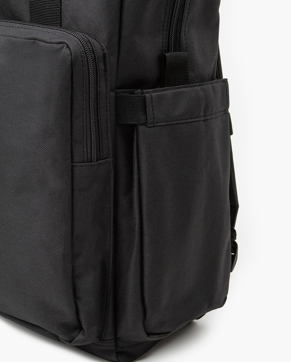 Mochila Grande com Fecho de Correr - Preto Preto-4