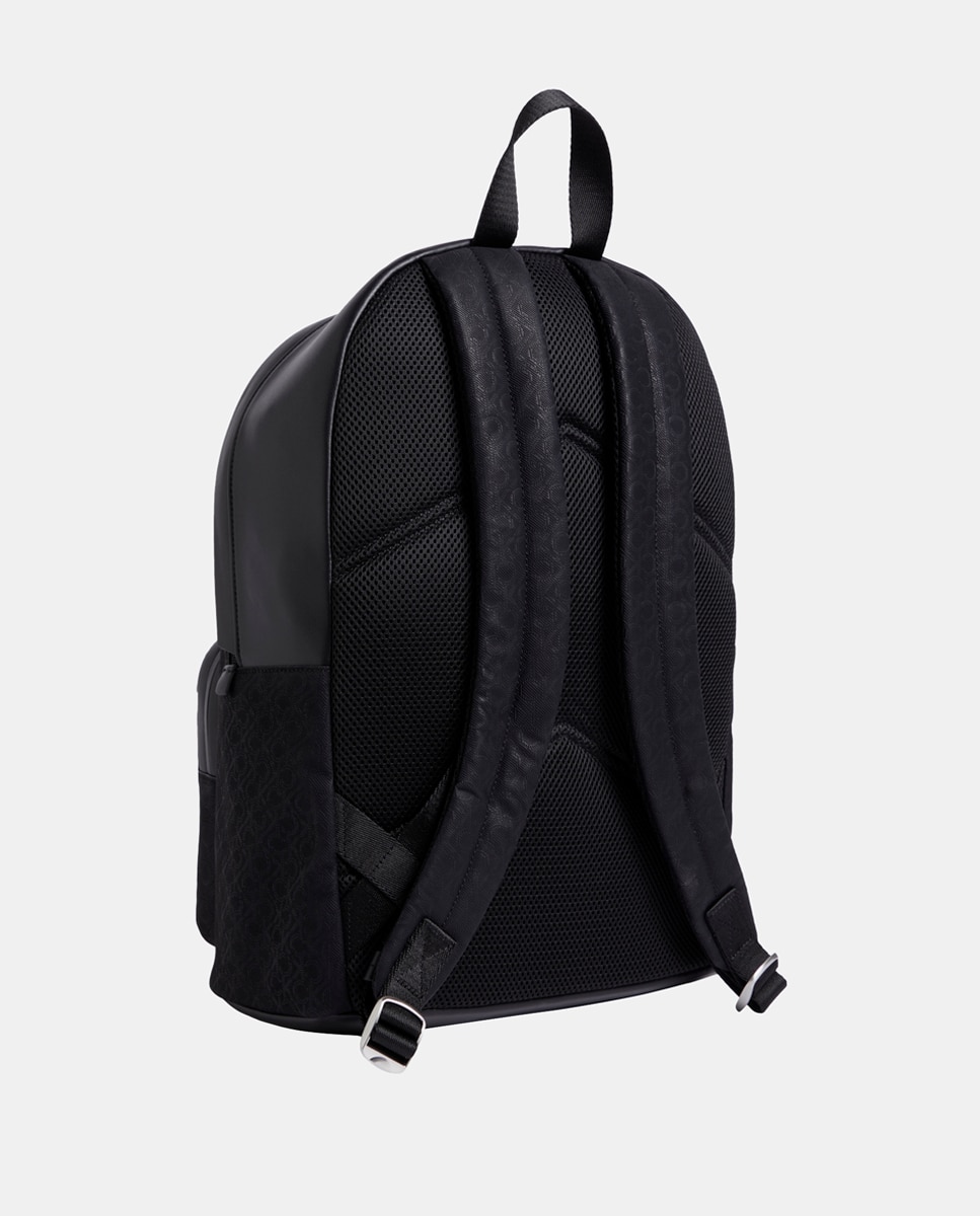 Mochila com Estampado de Monograma Preto-2