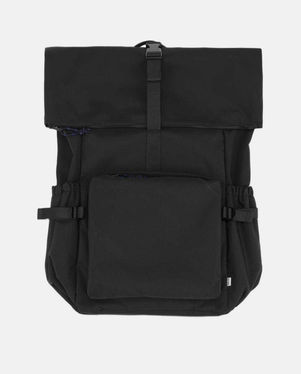 Imagen 0 de Mochila con solapa de hombre. Negro