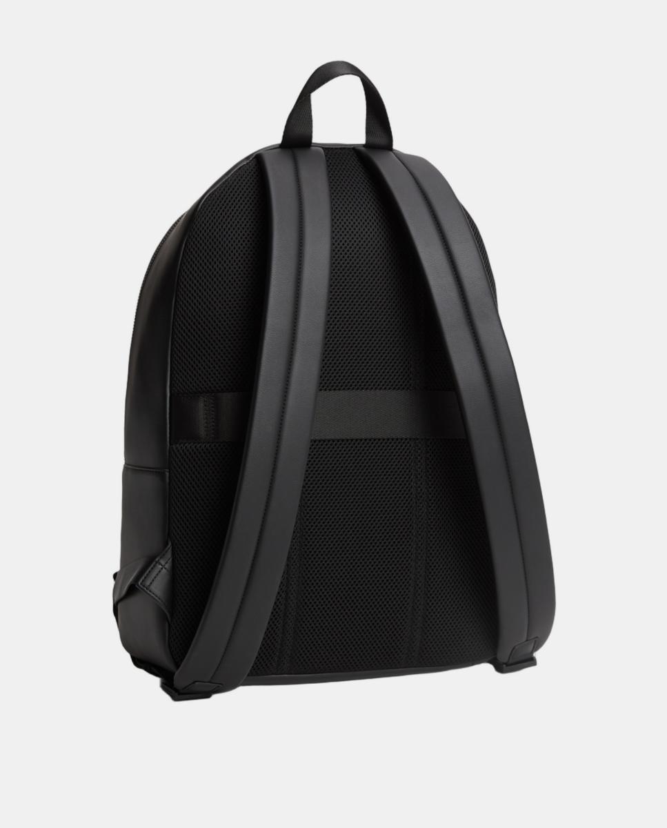 Mochila em Ecopele Preto-3