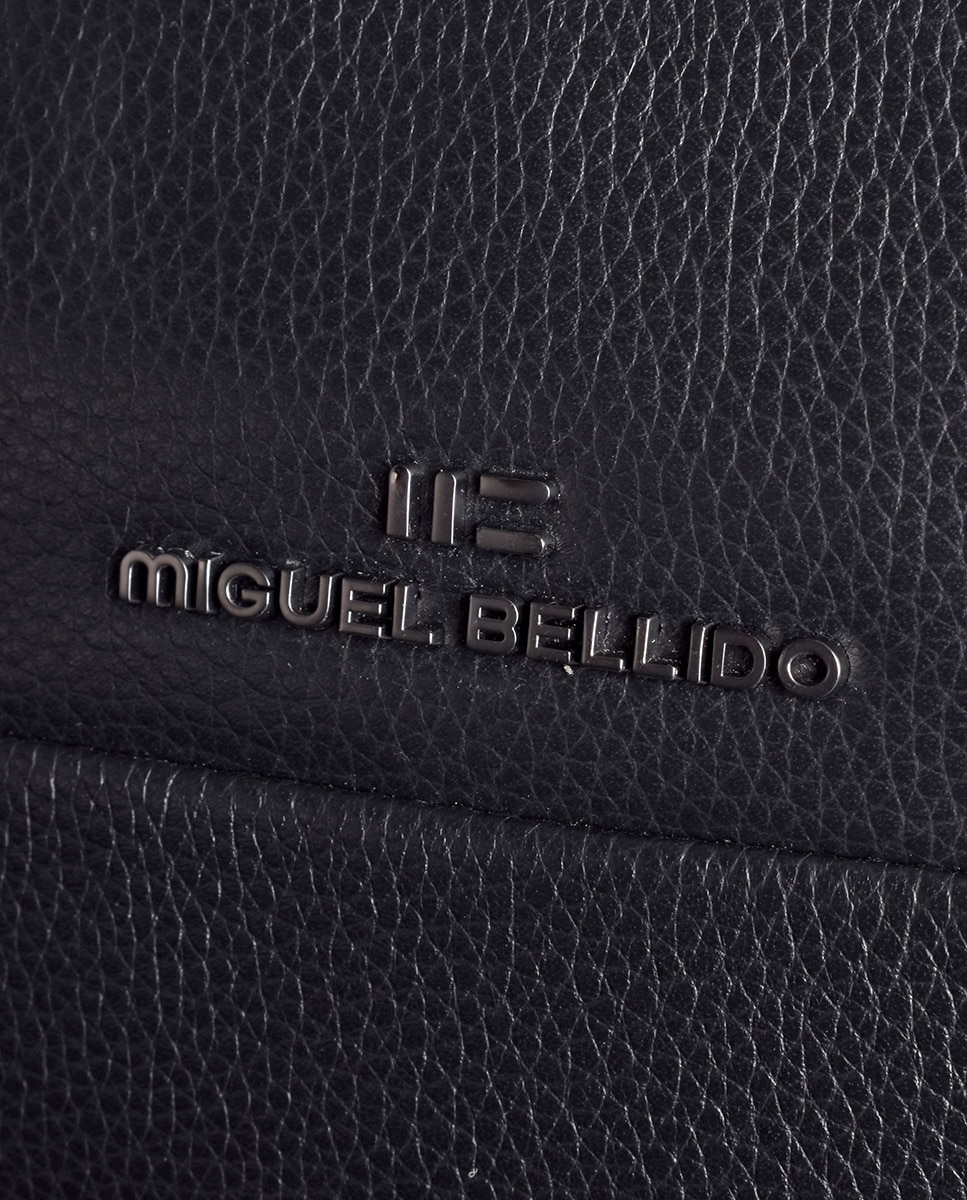 Mochila em Pele Legítima de Grão Natural Preto-4